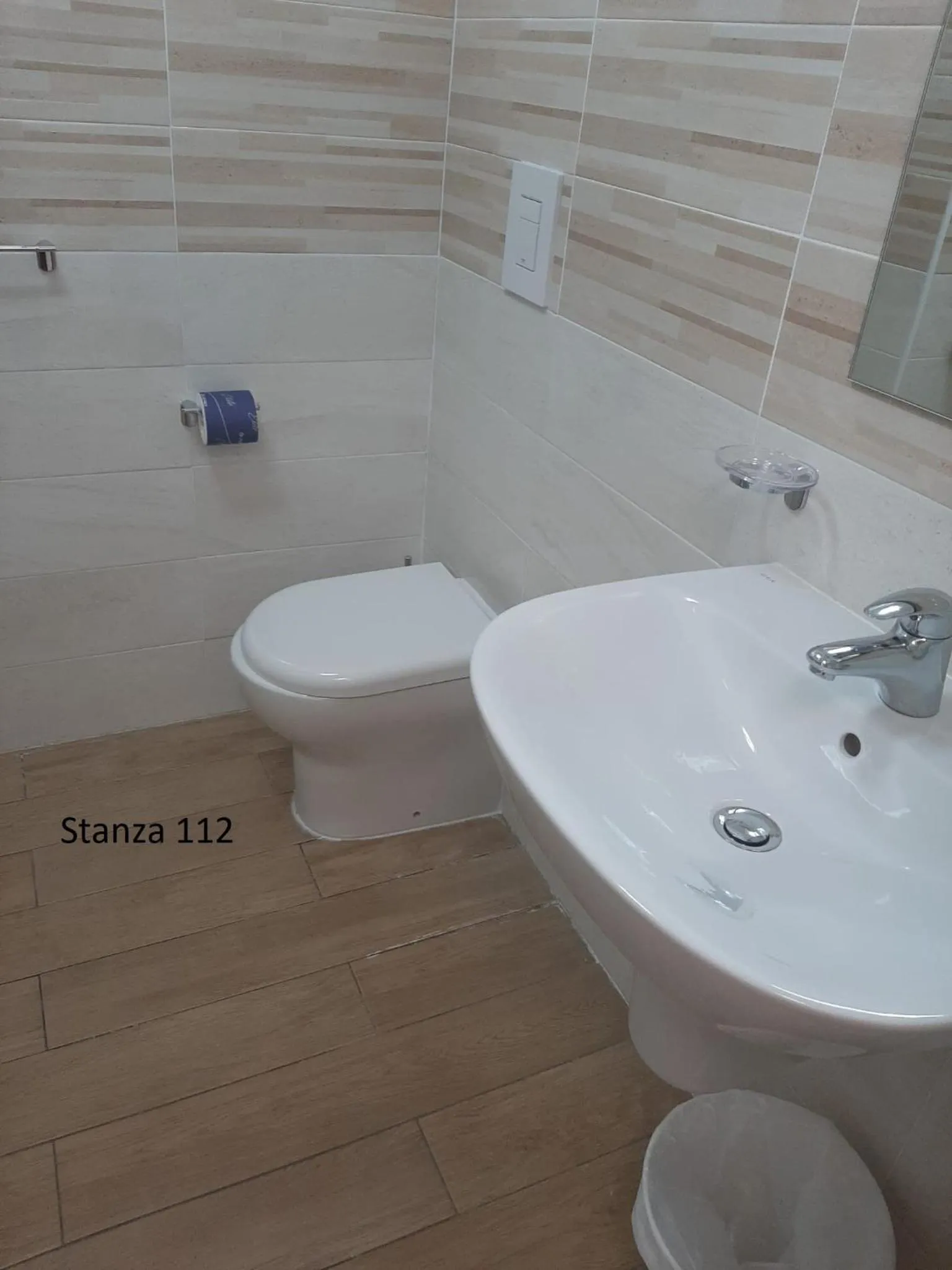 Bathroom in Hotel Pizboè