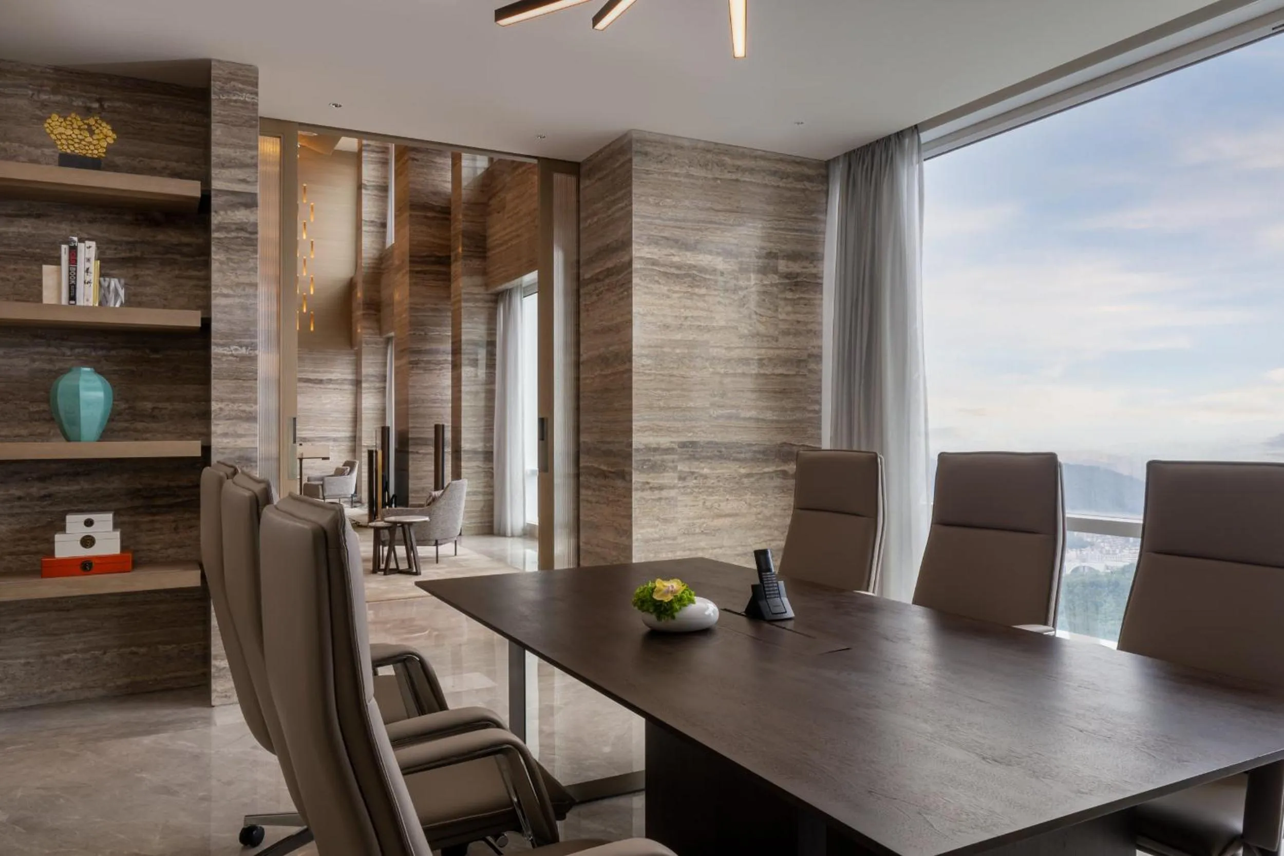 Bedroom in Mandarin Oriental, Shenzhen