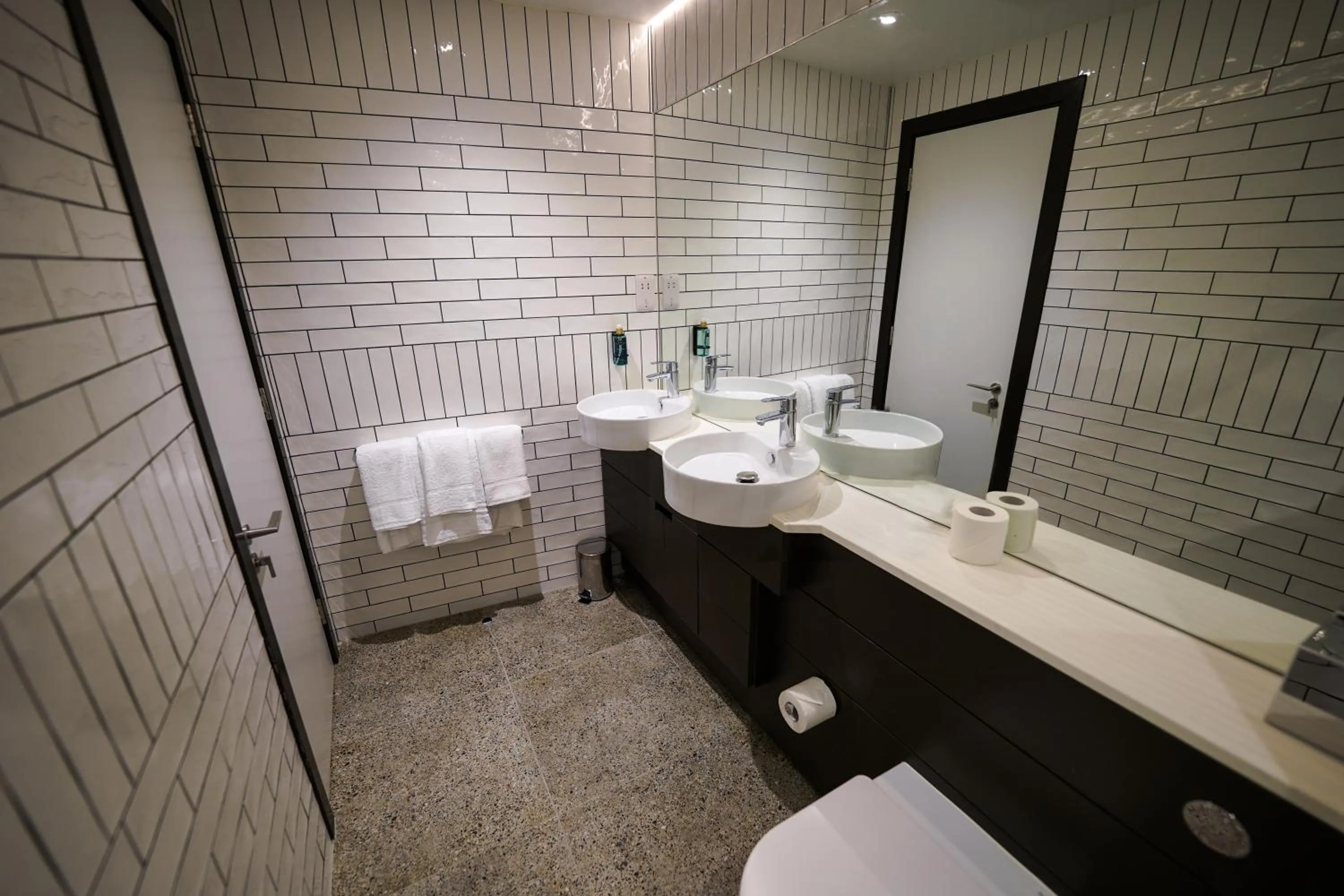 Shower in Dublin One