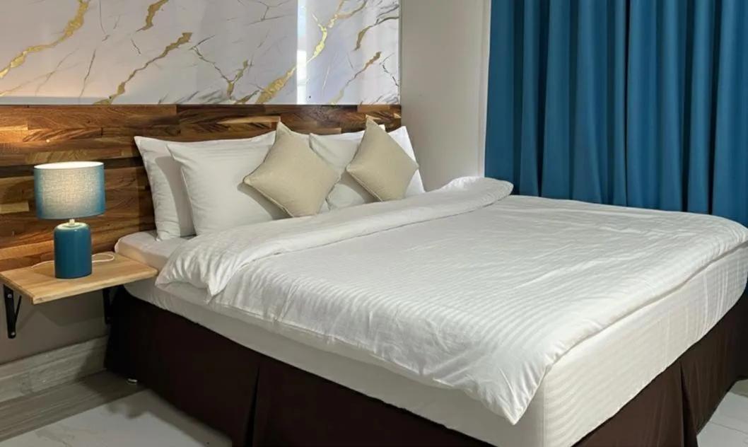 Bed in Perth City Motel