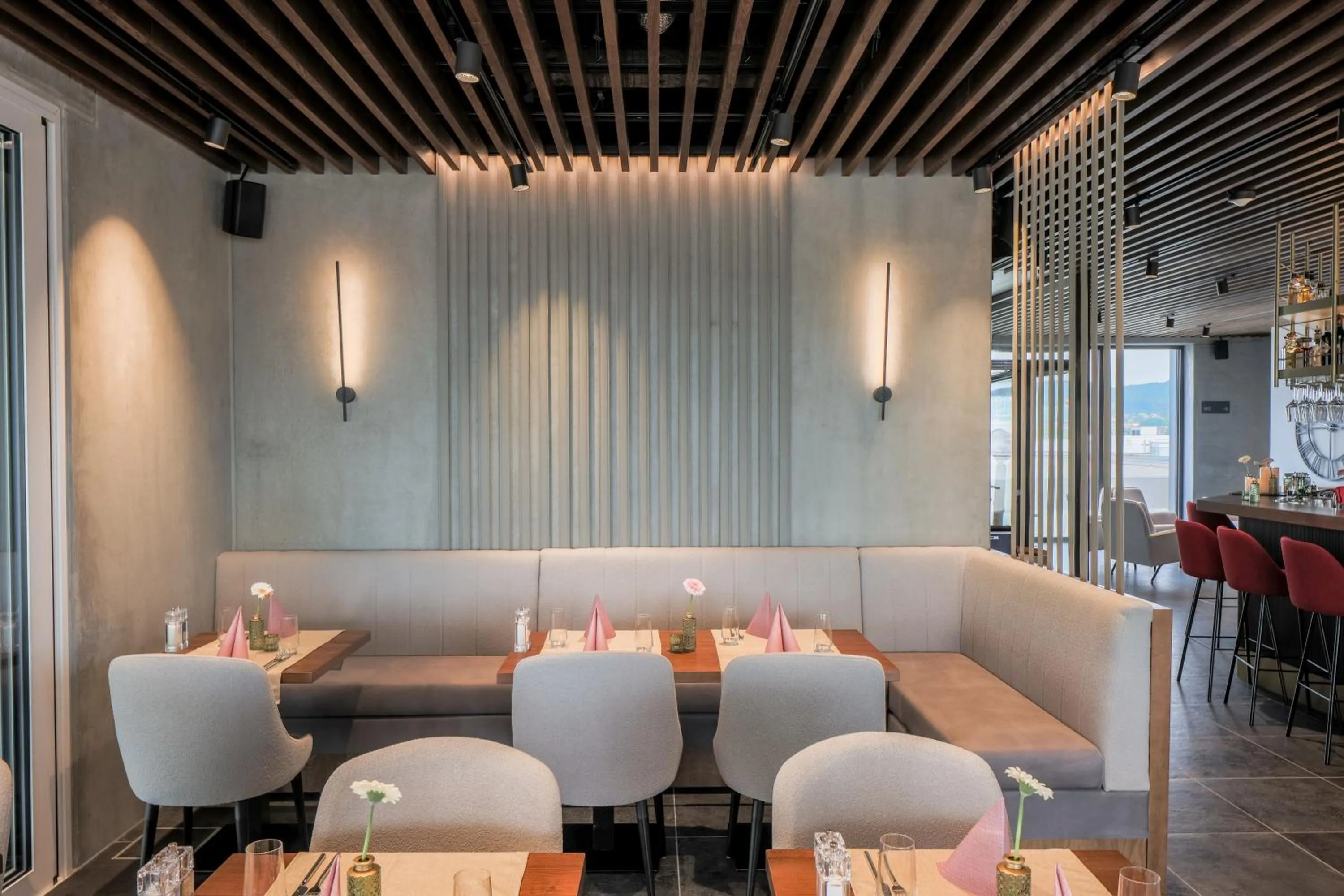 Restaurant/places to eat in MOOI Apartments Schlieren