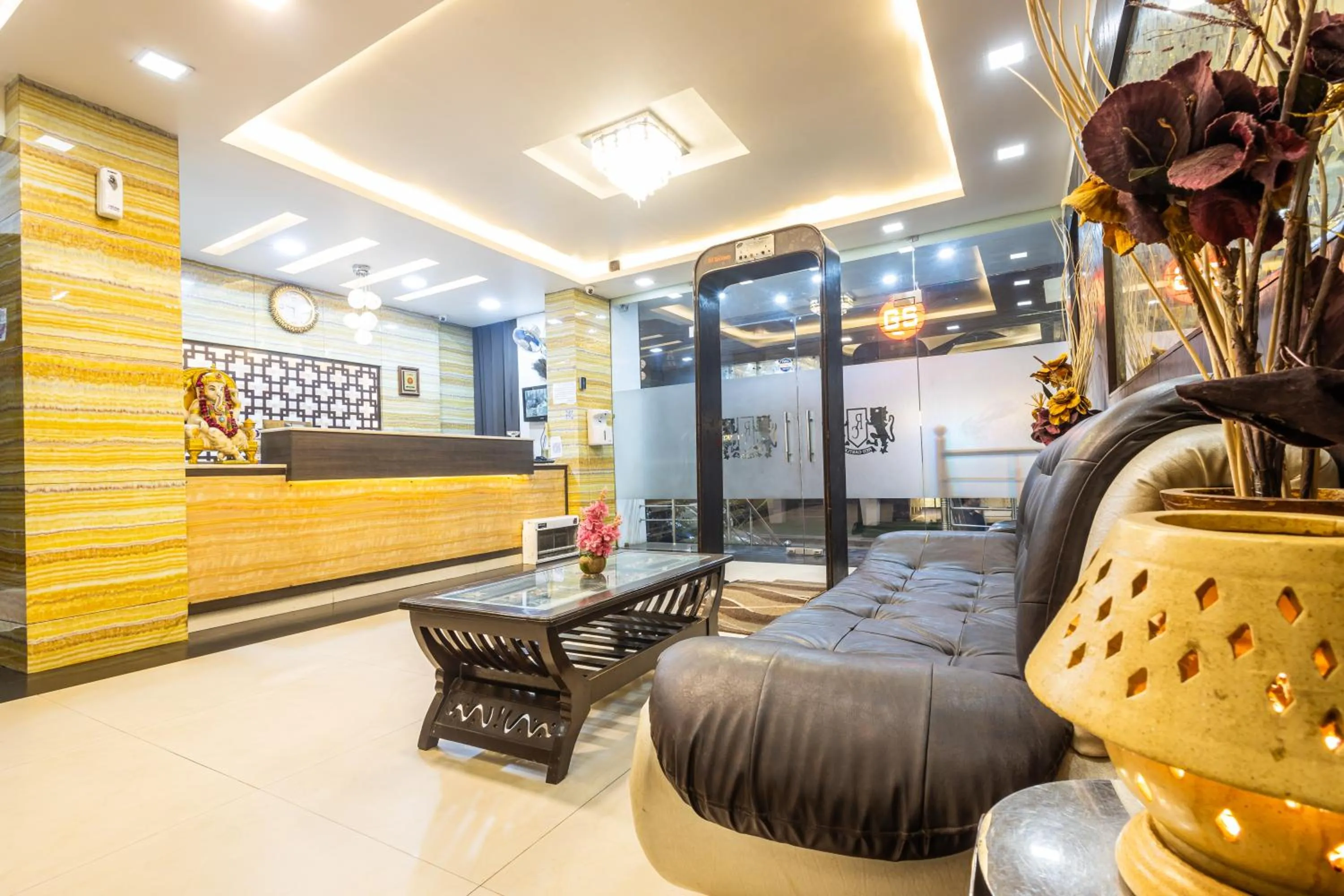 Lobby or reception in Hotel Red Castle - Karol Bagh - Where luxury meets comfort