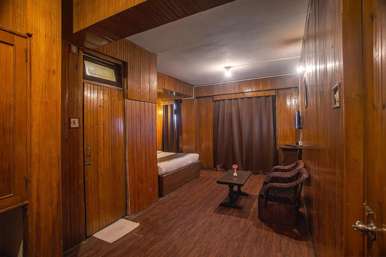 Bedroom in Magpie Mall Road Residency (MG Marg)