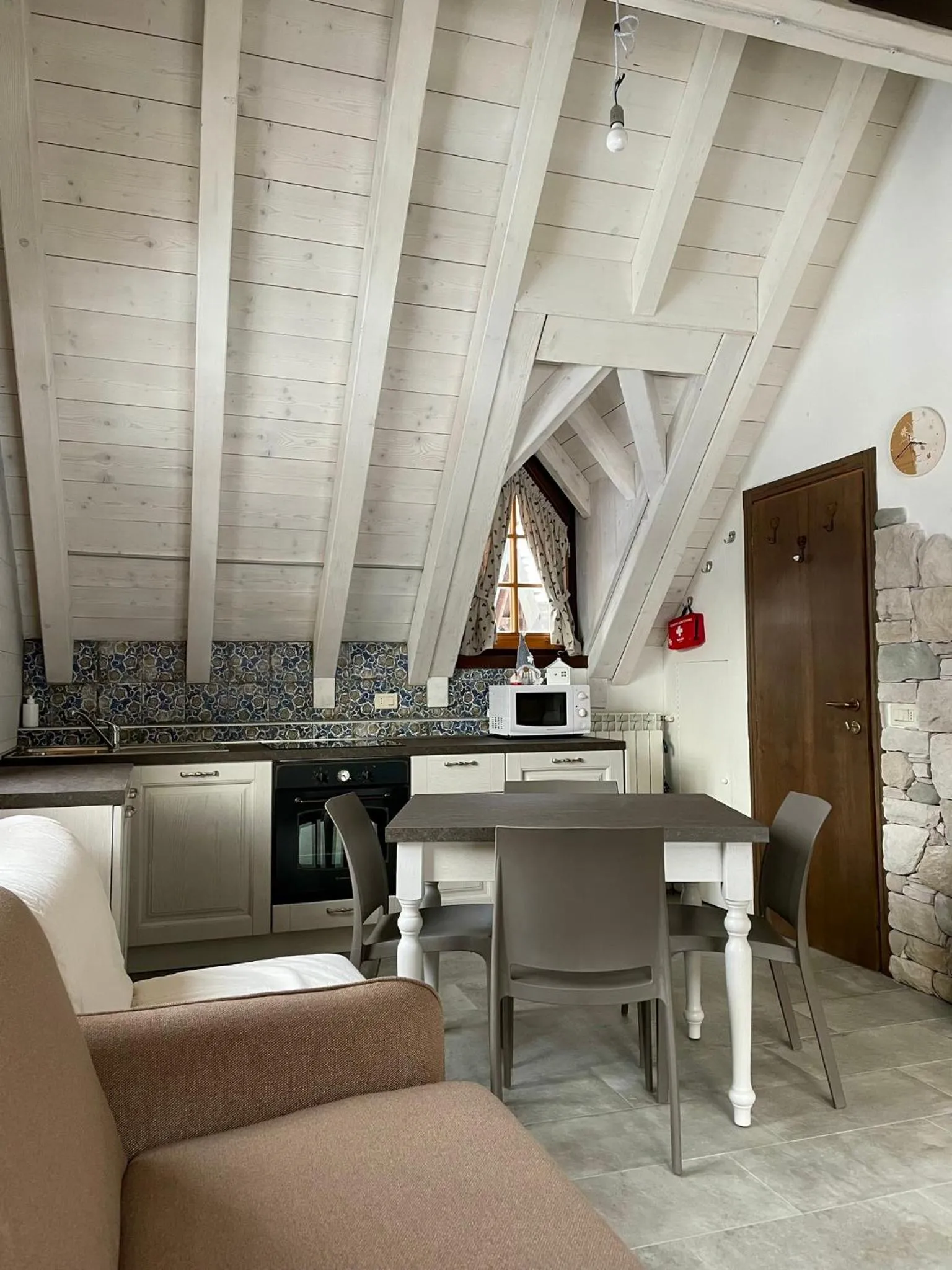 MONOLOCALE STELLALPINA - PONTE DI LEGNO-