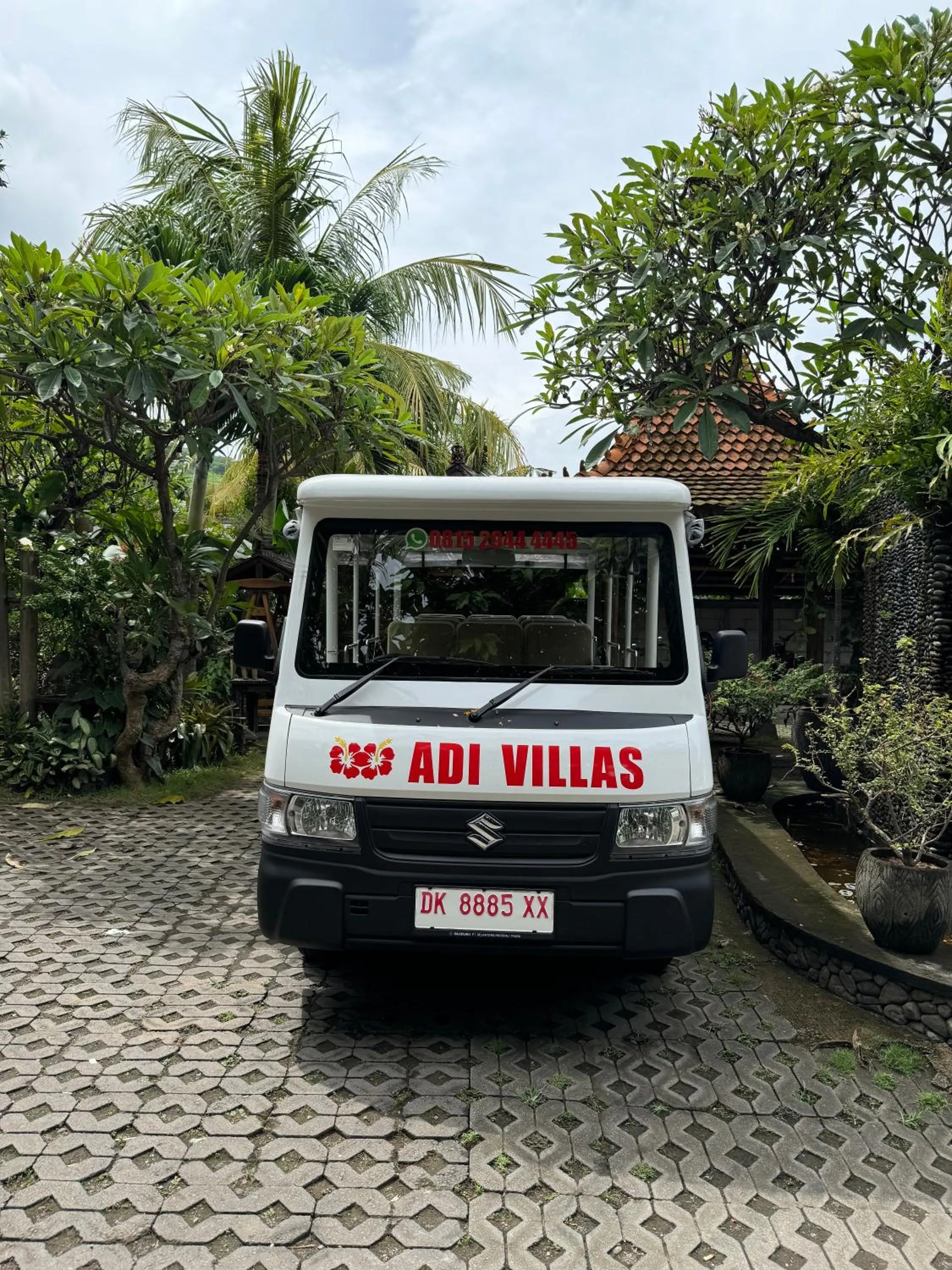 shuttle in Villa Adi