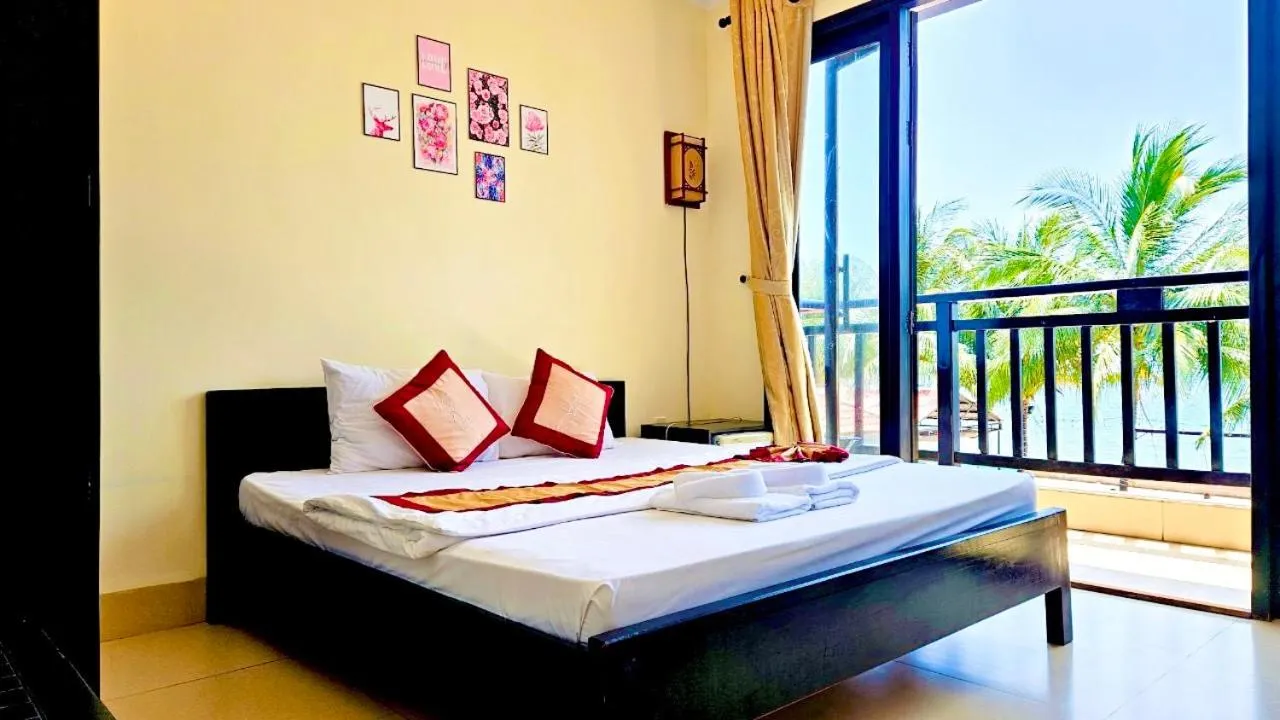 Bed in Venus Mũi Né Resort