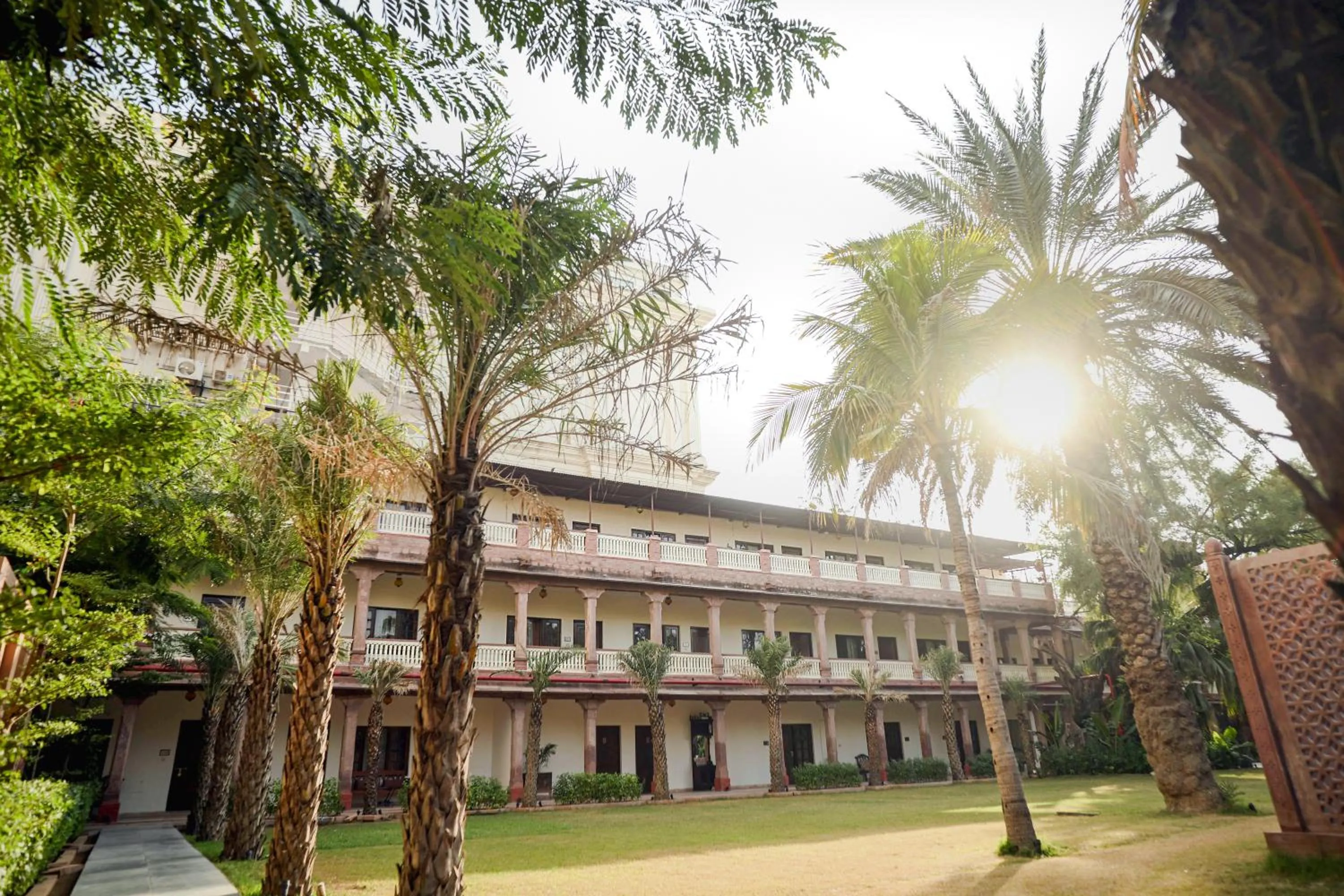 Garden view in Ranbanka Palace