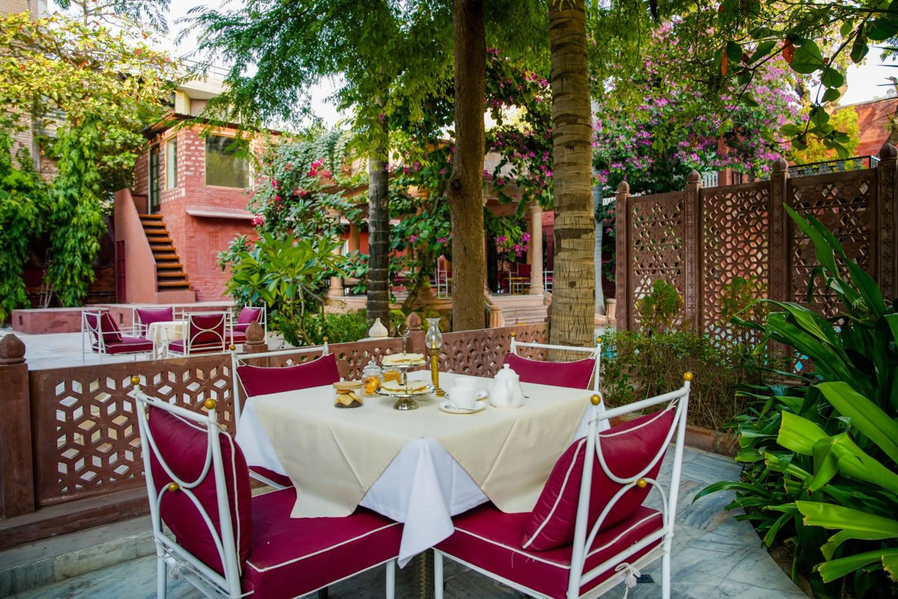 Dining area in Ranbanka Palace