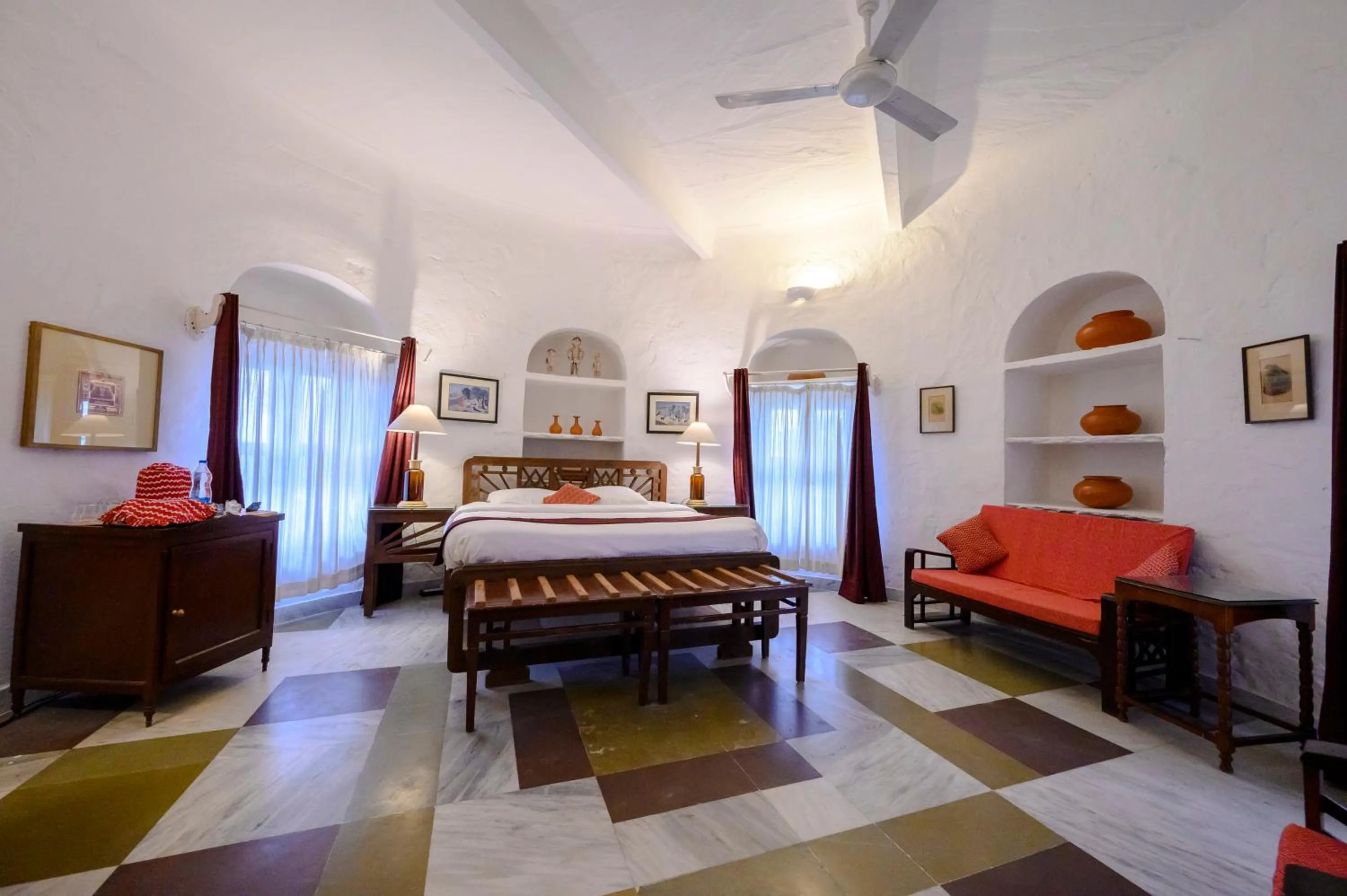 Bed in Neemrana's - Hill Fort - Kesroli