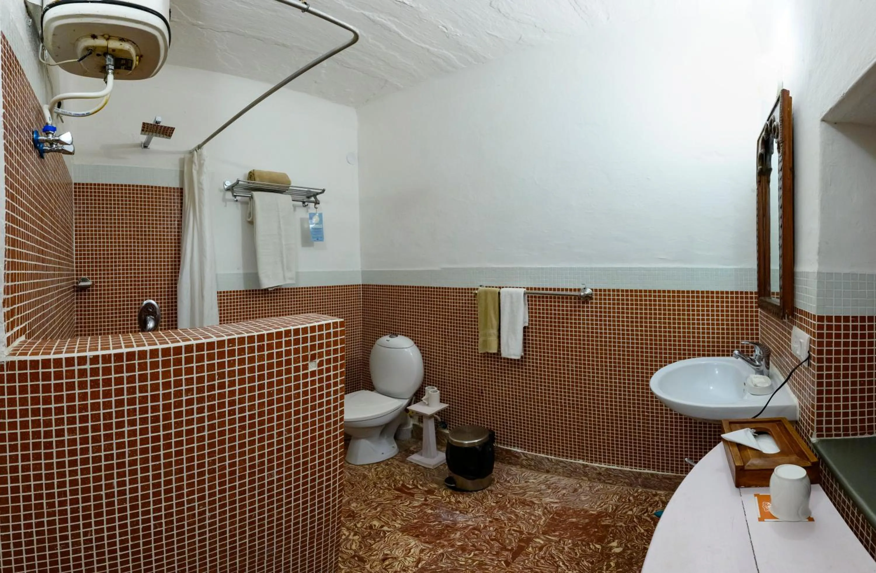 Bathroom in Neemrana's - Hill Fort - Kesroli