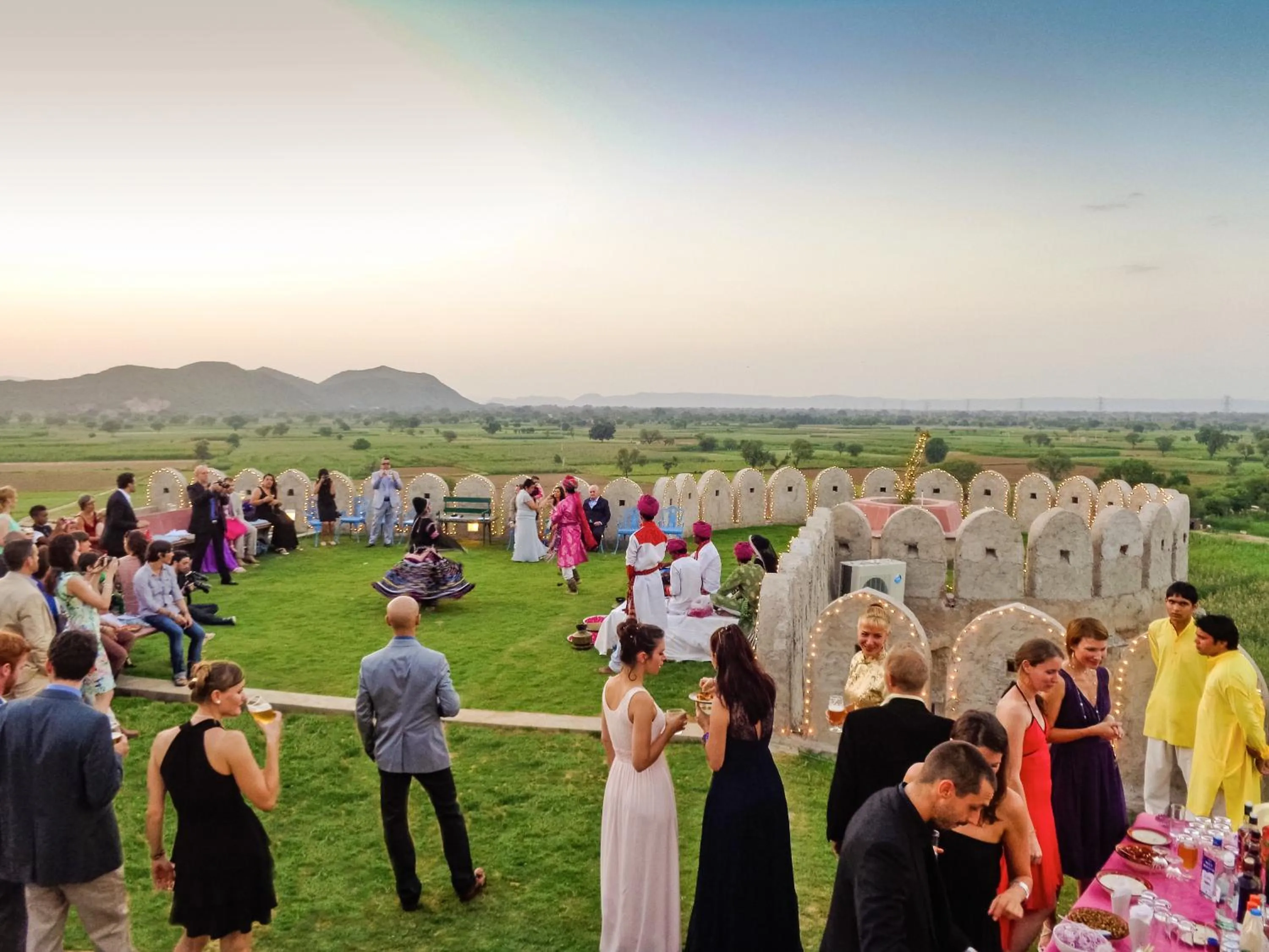Garden in Neemrana's - Hill Fort - Kesroli