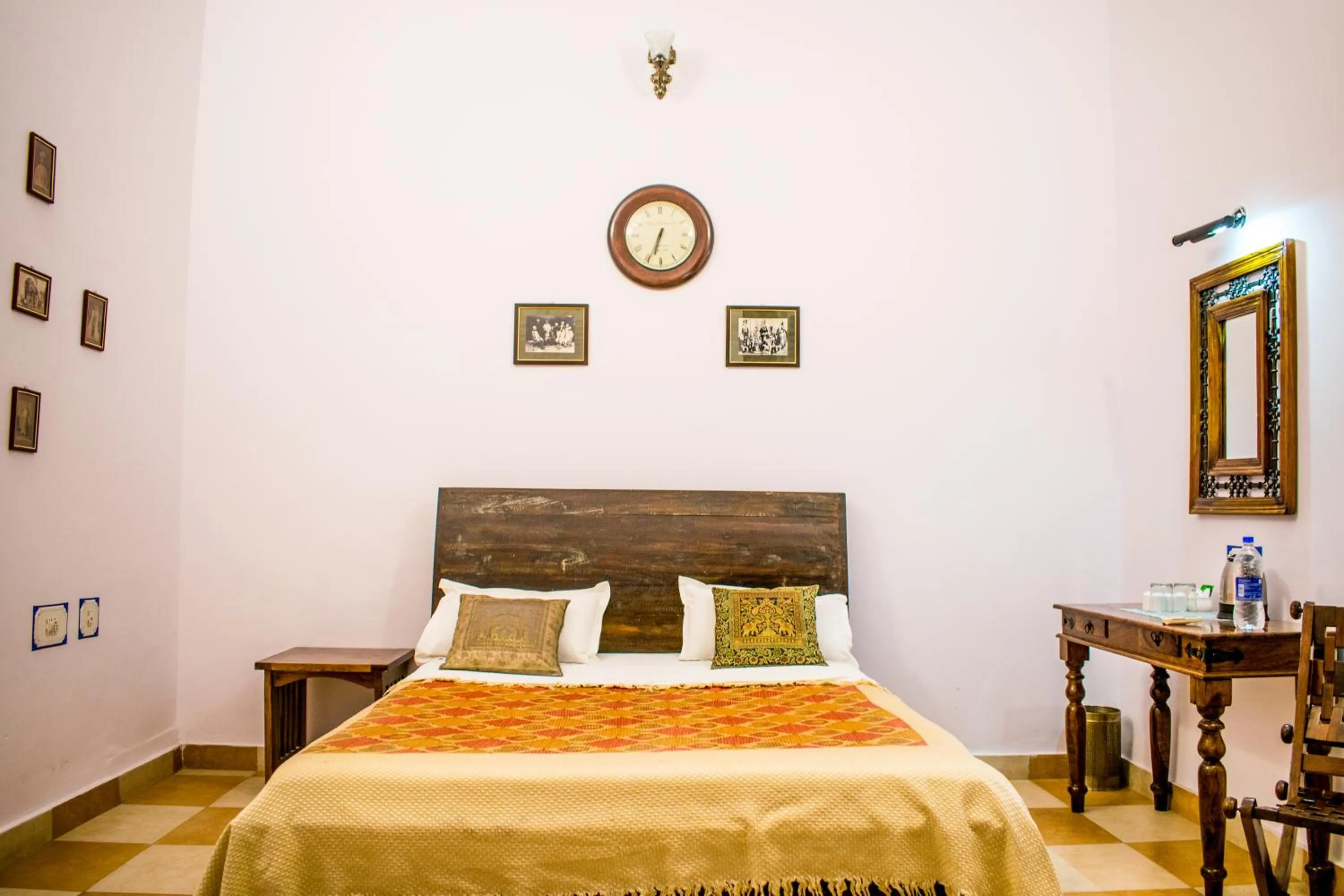Photo of the whole room, Bed in Kings Retreat Jodhpur