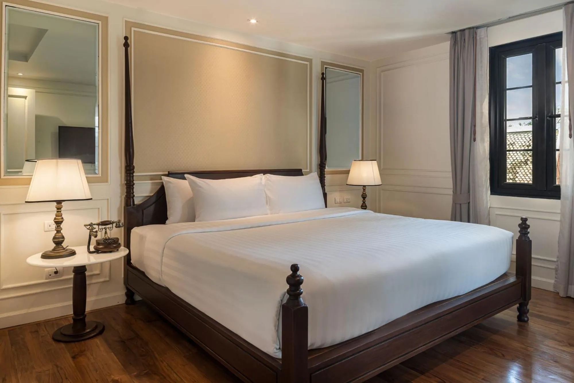 Bed in Buri Sriping Riverside Resort & Spa