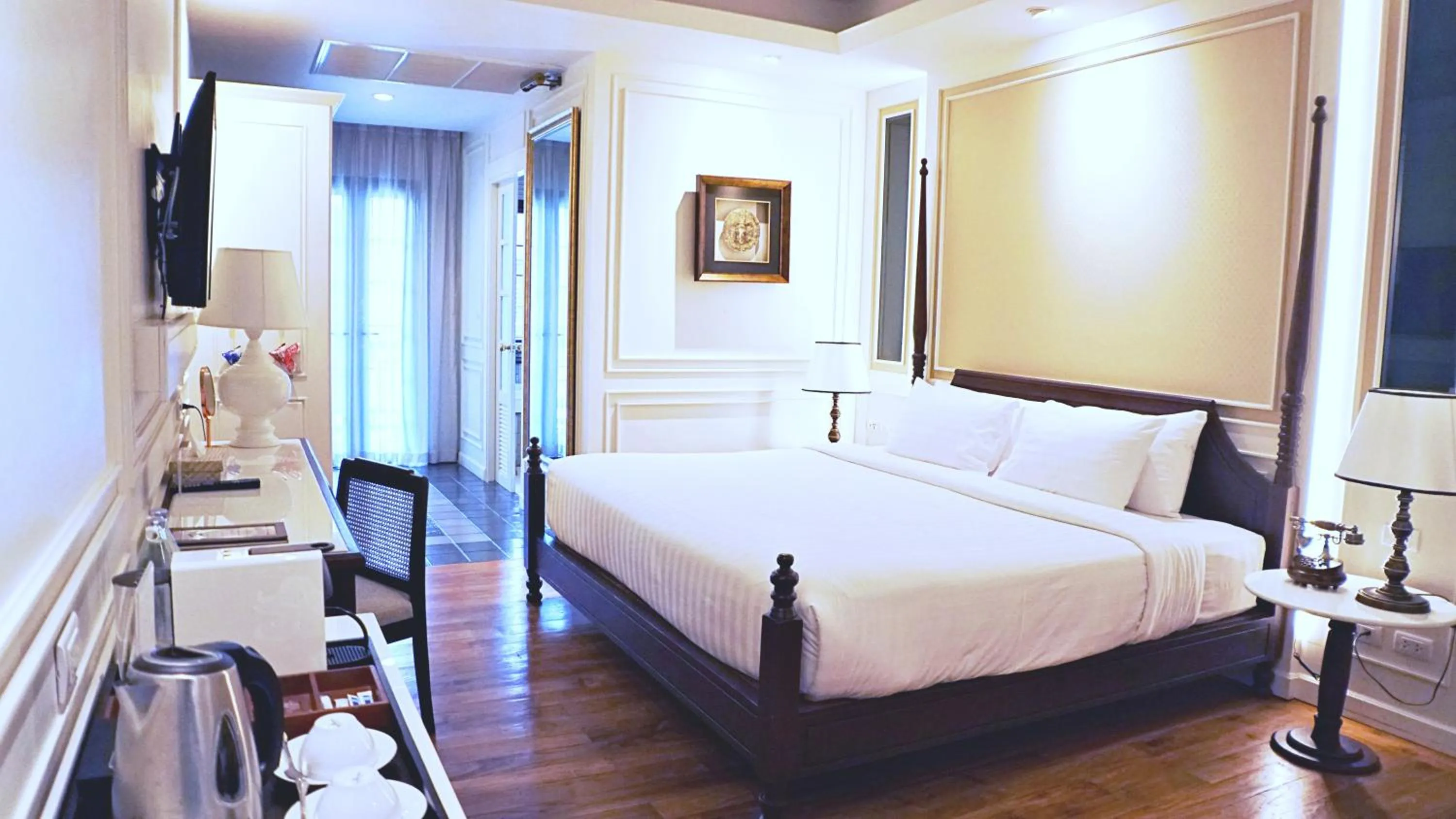 Bed in Buri Sriping Riverside Resort & Spa