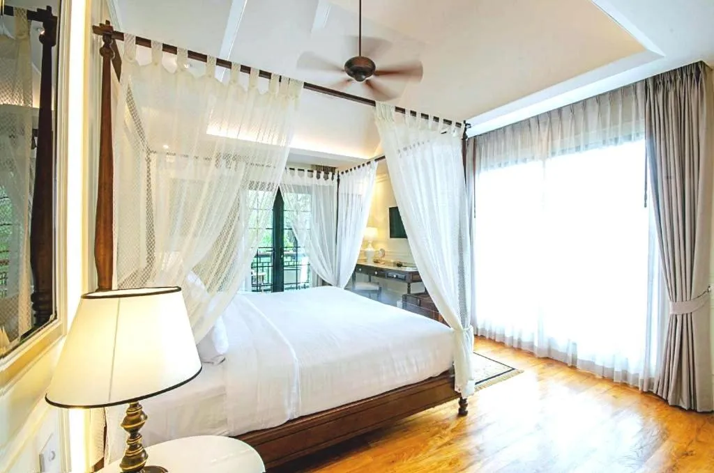 Bed in Buri Sriping Riverside Resort & Spa