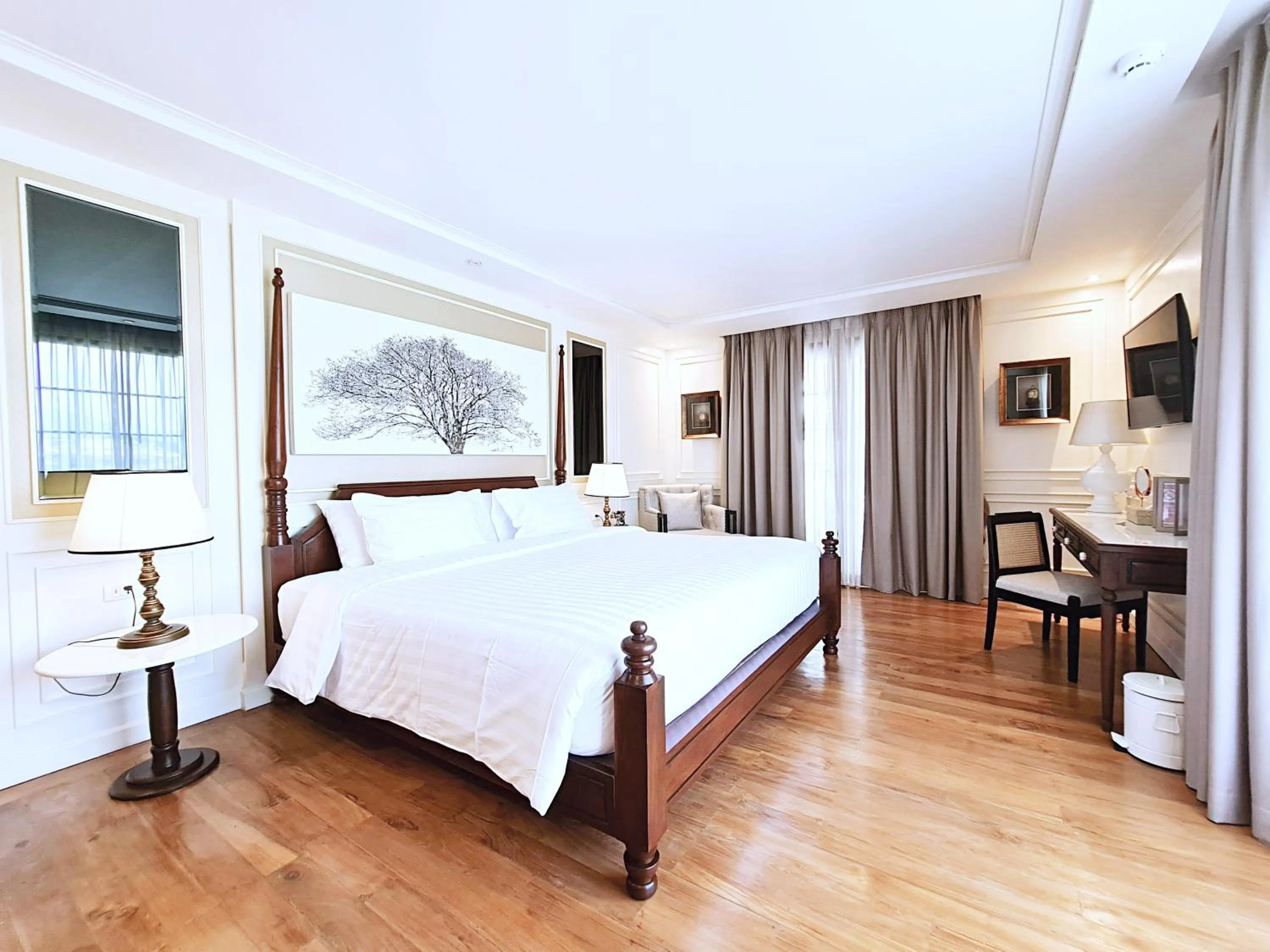 Bed in Buri Sriping Riverside Resort & Spa