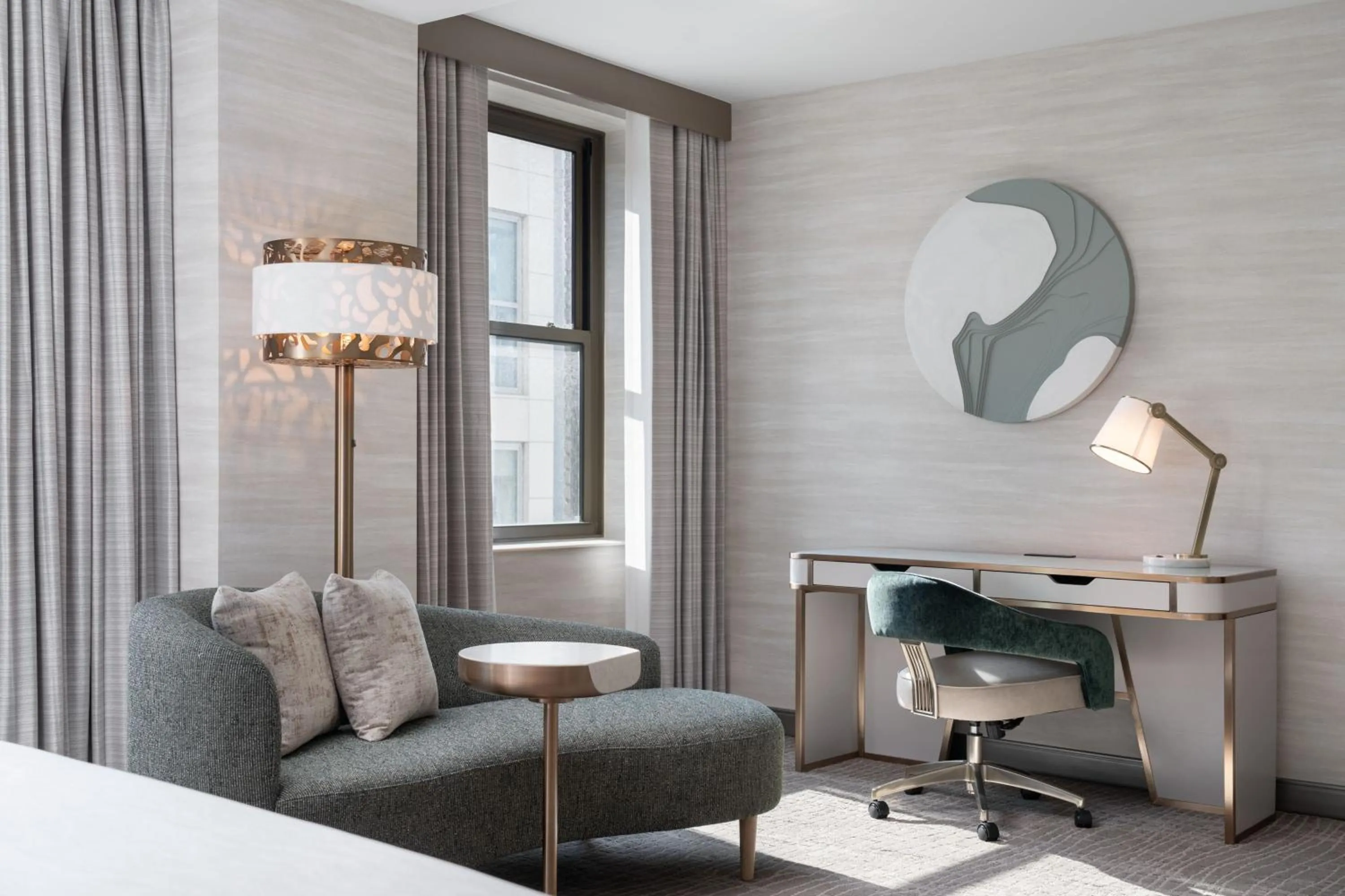 Photo of the whole room in The Westin Book Cadillac Detroit