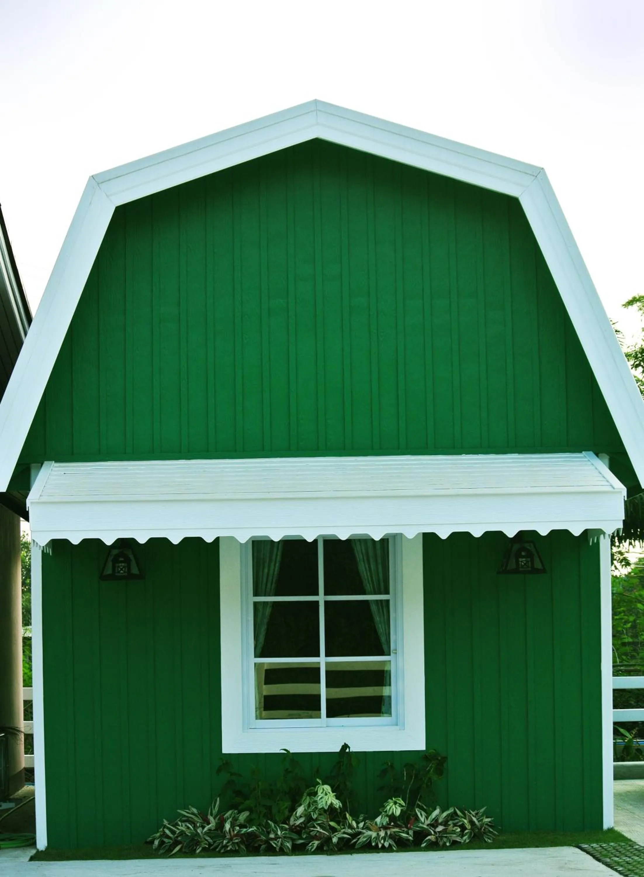 Facade/entrance in Color Ville Hotel SHA Certified