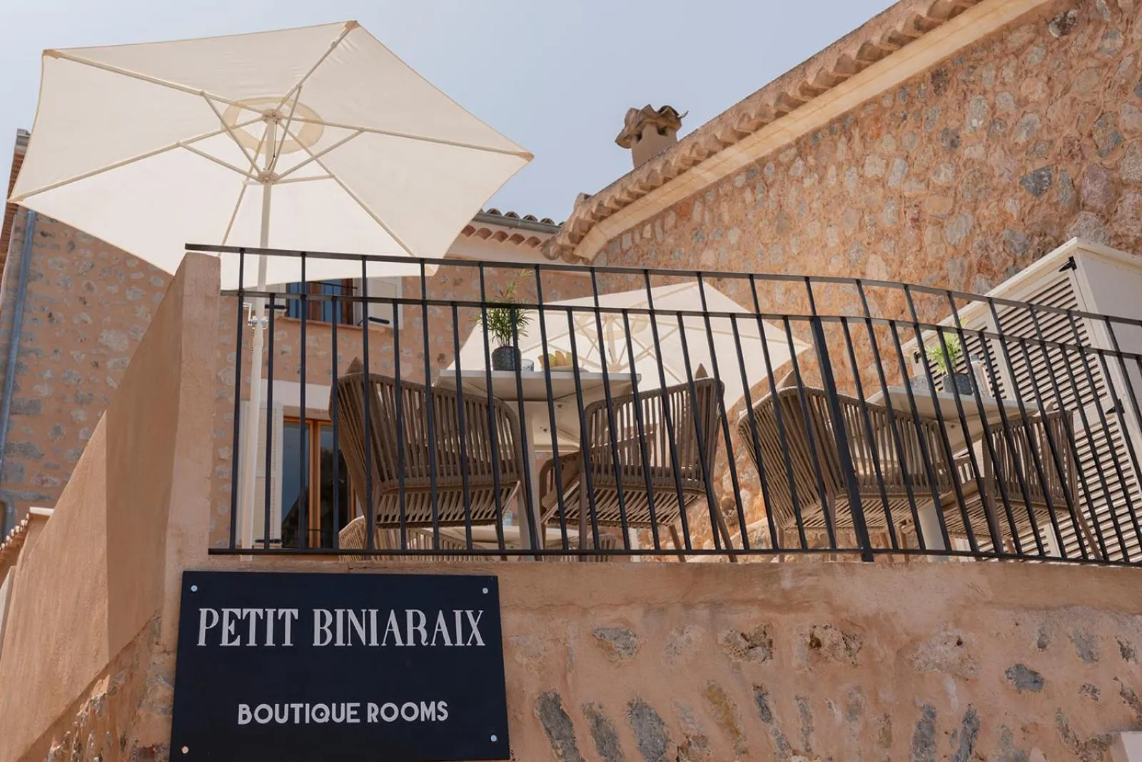 Property building in Petit Biniaraix