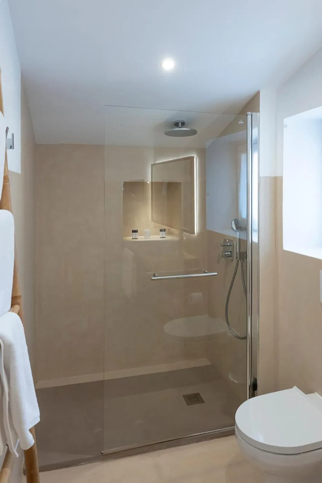 Bathroom in Petit Biniaraix