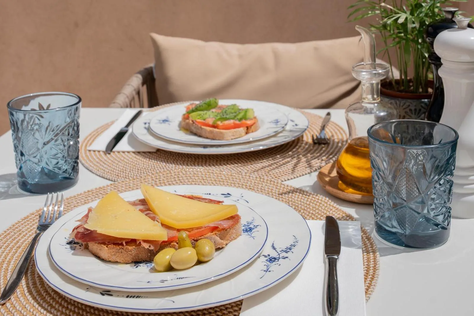 Breakfast in Petit Biniaraix