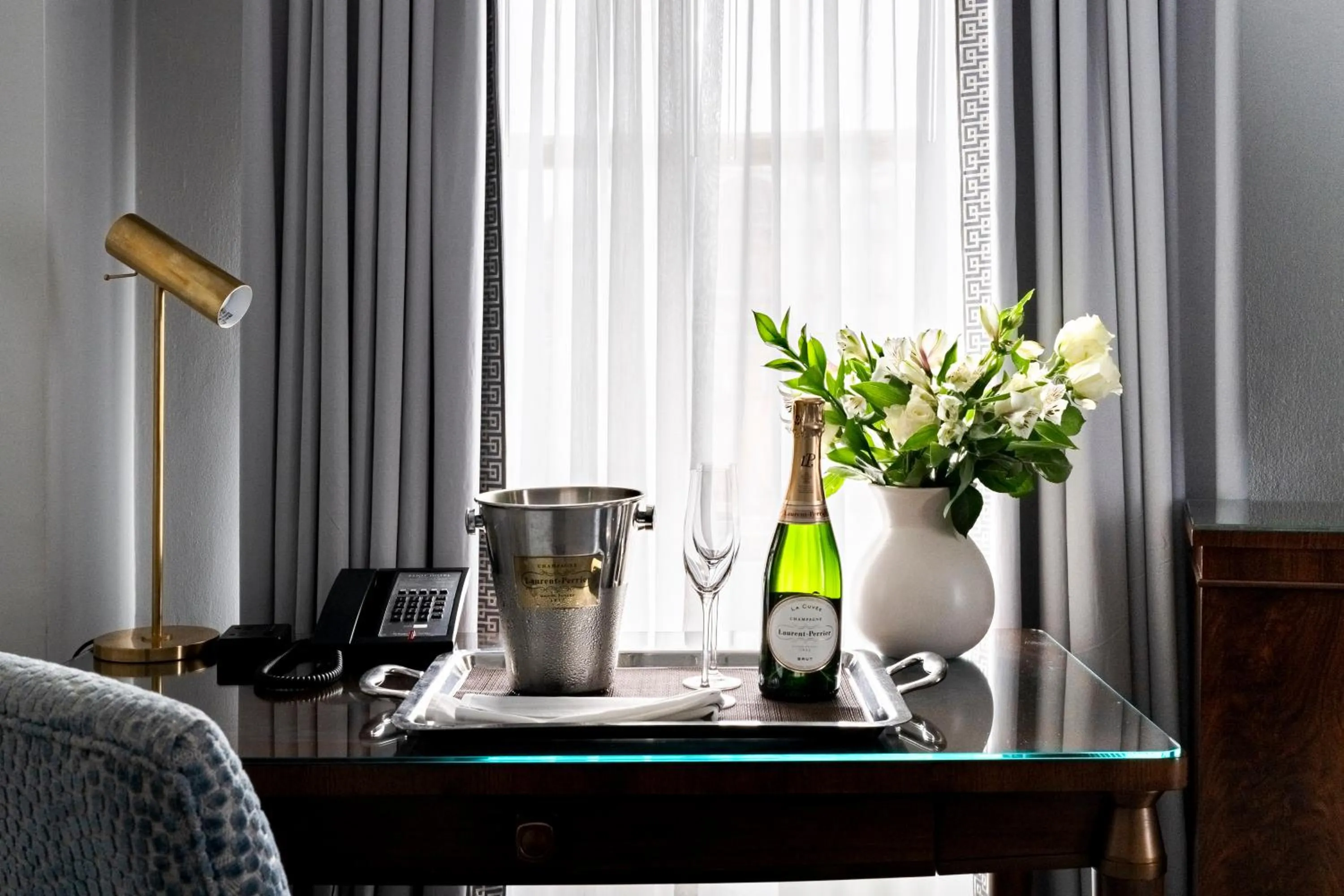 Seating area in The Eliot Hotel