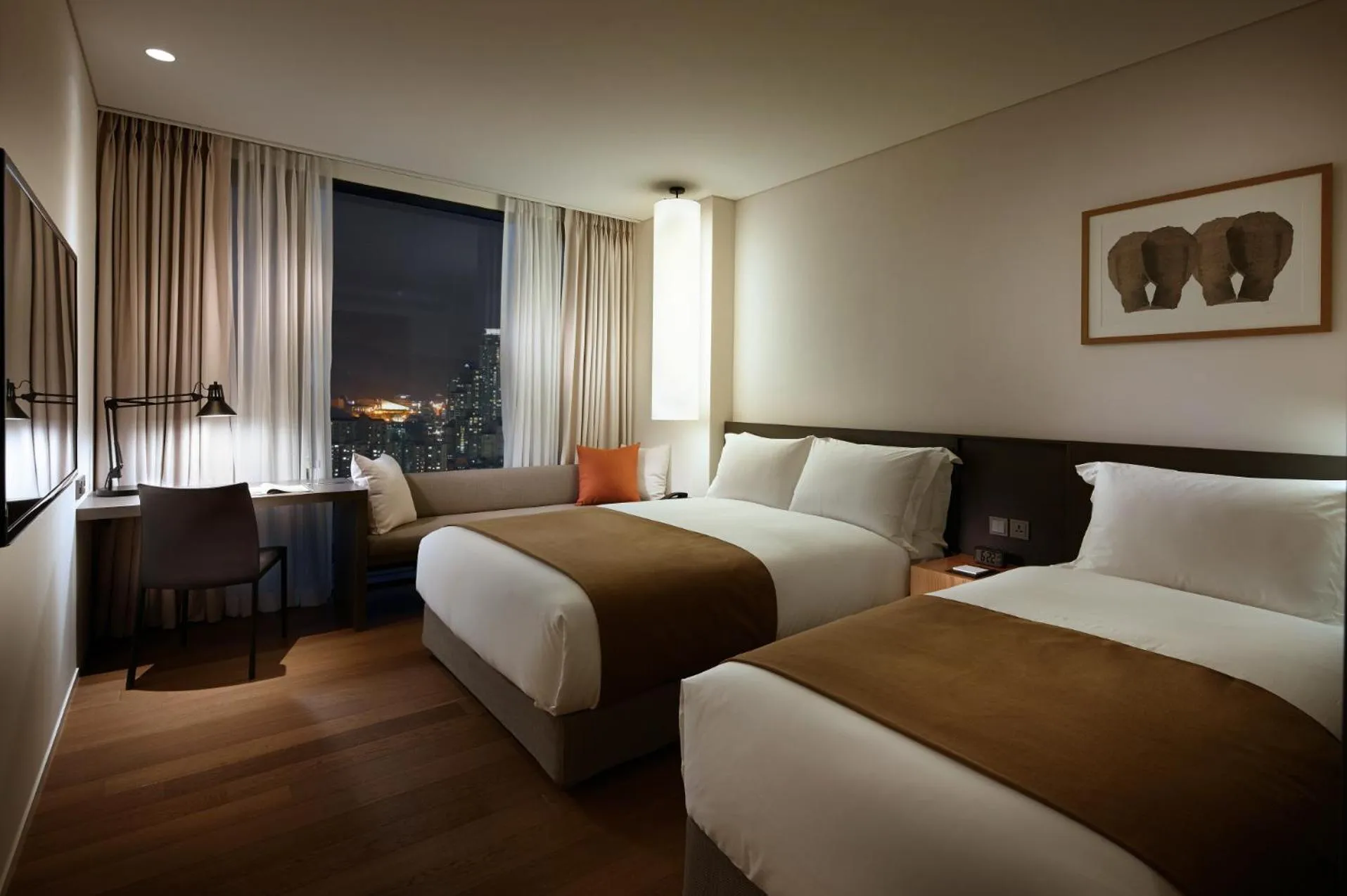 Bedroom, Bed in Shilla Stay Dongtan - Samsung Digital City