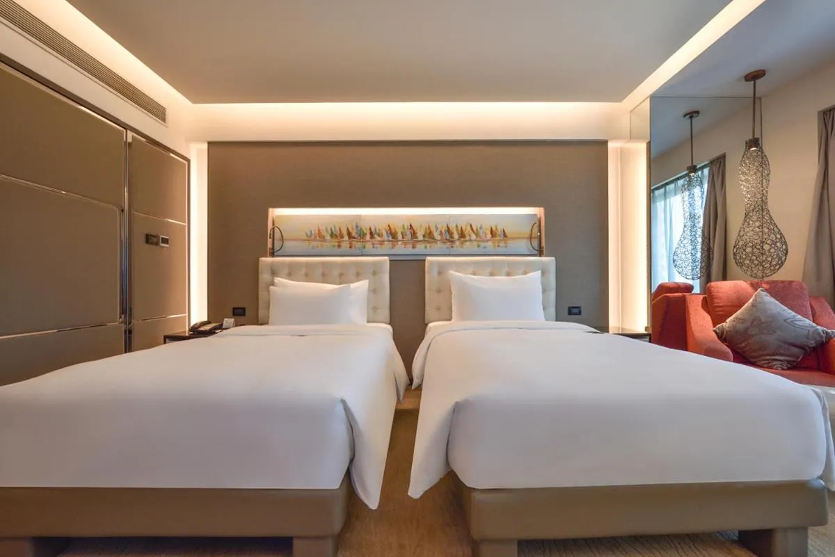 Bed in Furama Hotel Dalian