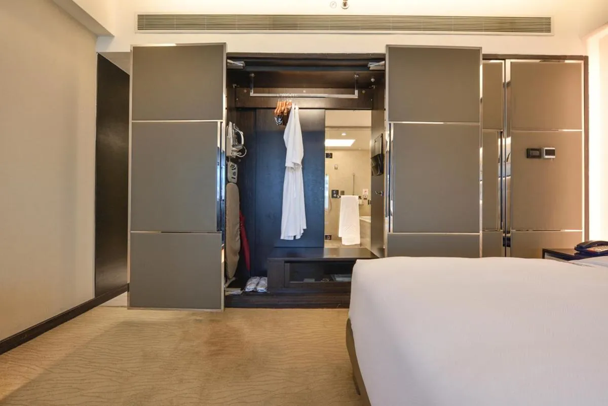 Bed in Furama Hotel Dalian