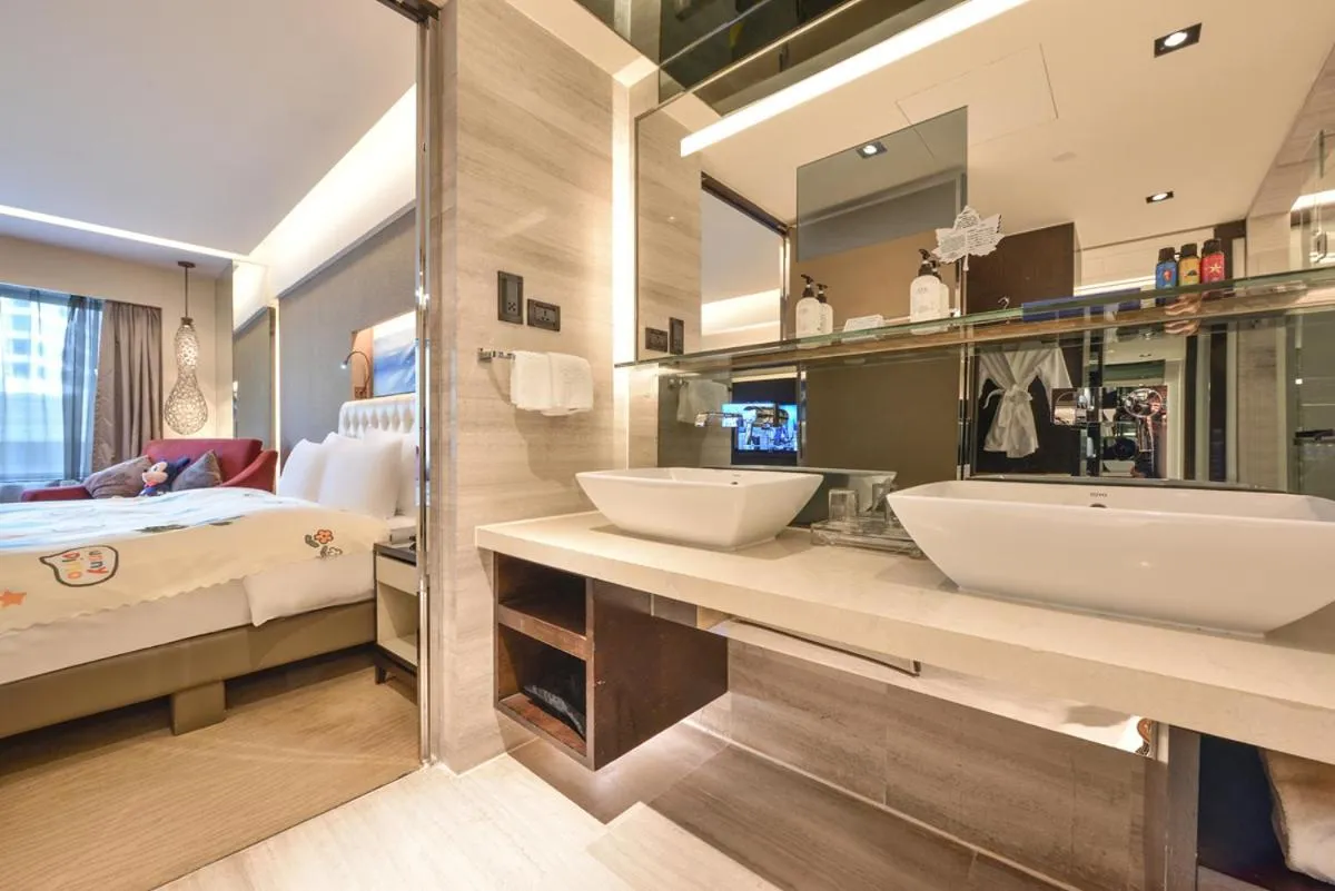 Bed in Furama Hotel Dalian