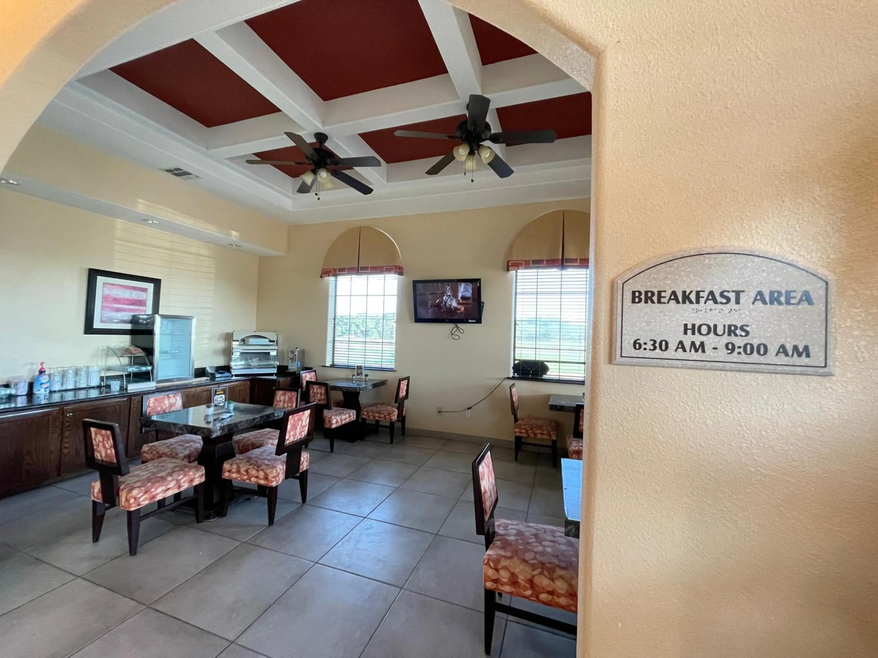 Breakfast in Sunbridge Inn & Suite Extended Stay