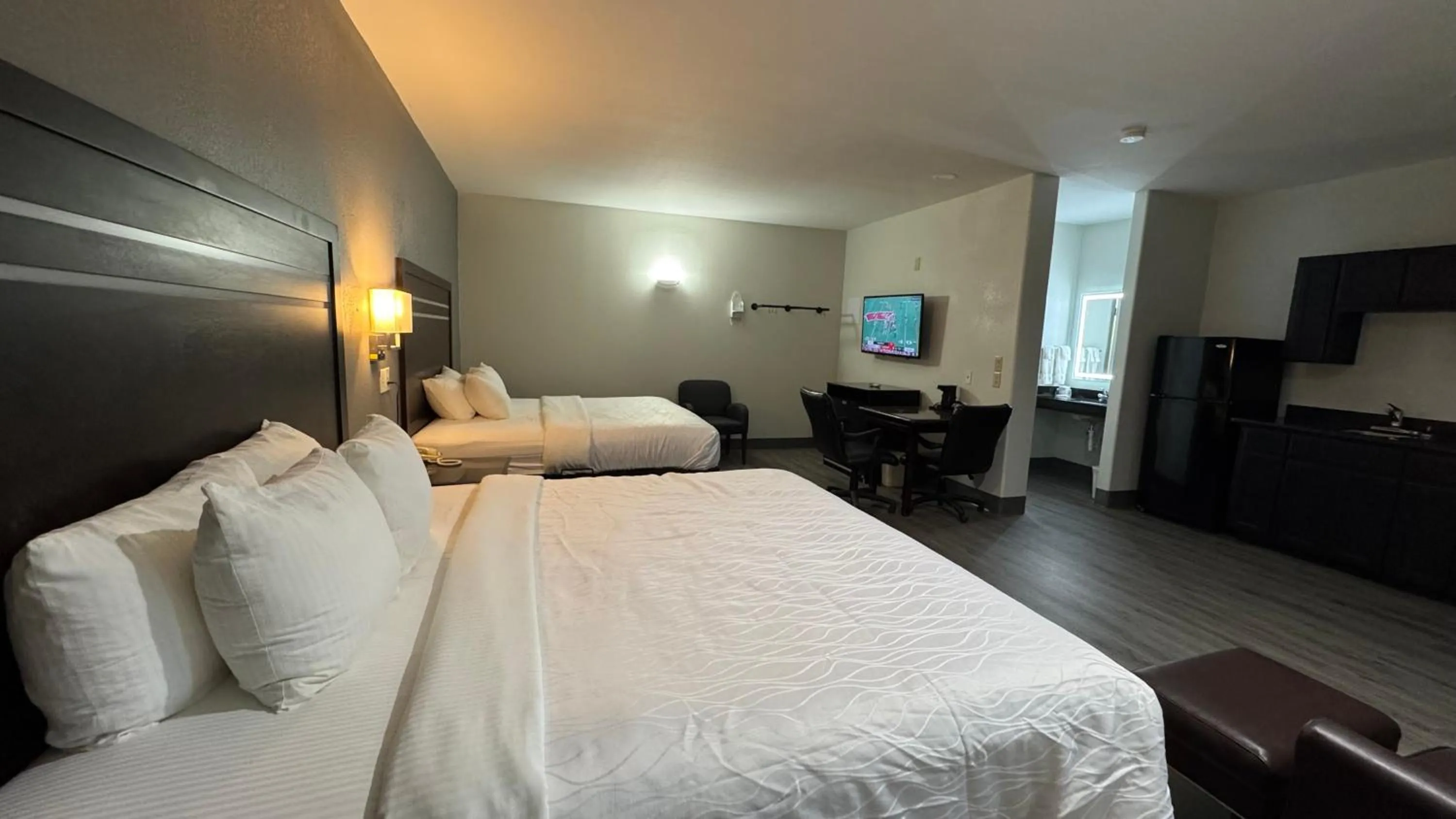 Sunbridge Inn & Suite Extended Stay