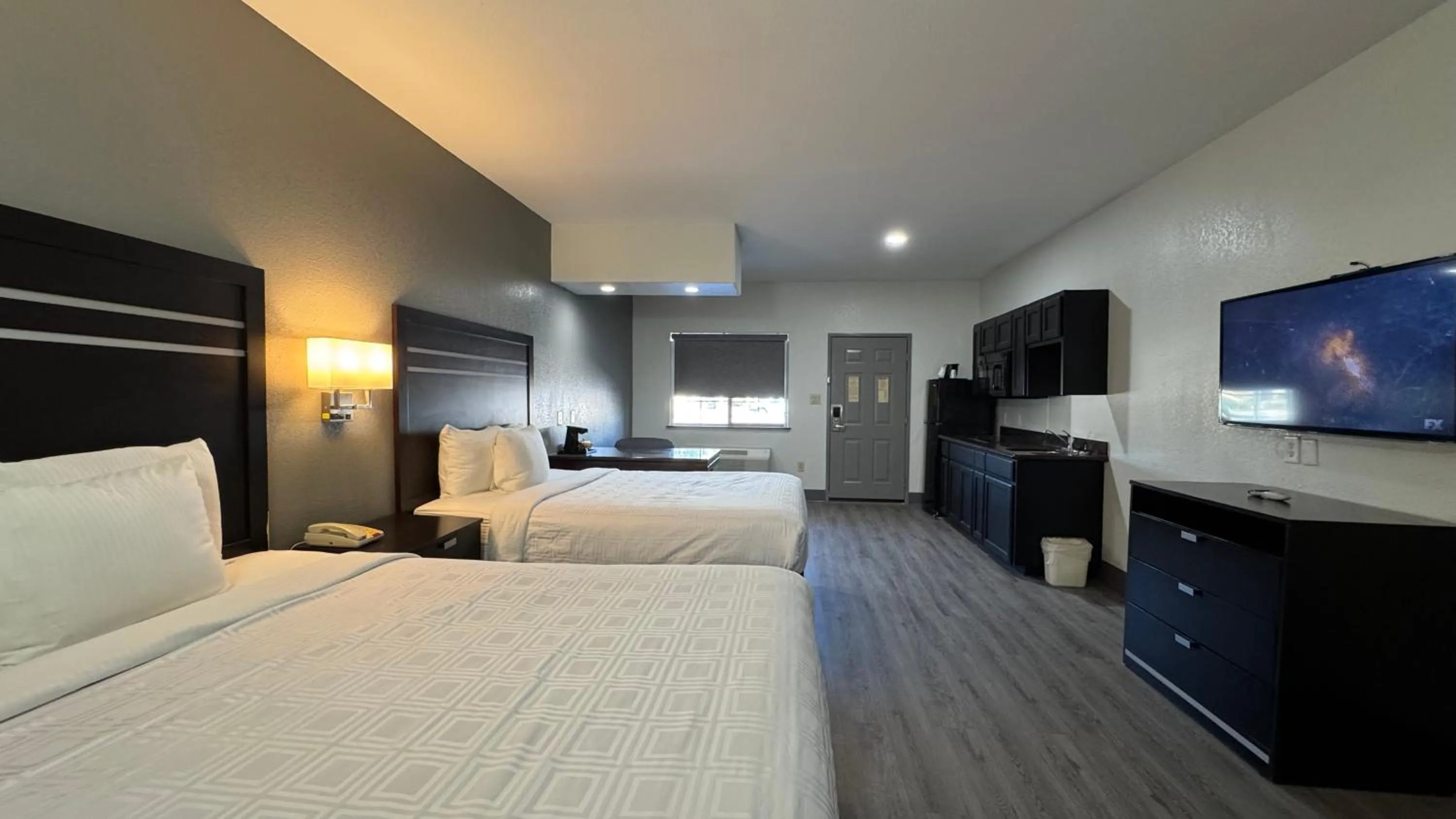 Sunbridge Inn & Suite Extended Stay