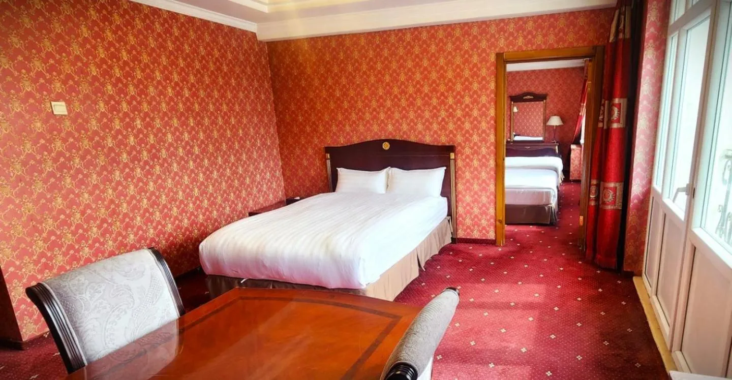 Bed in White House Hotel