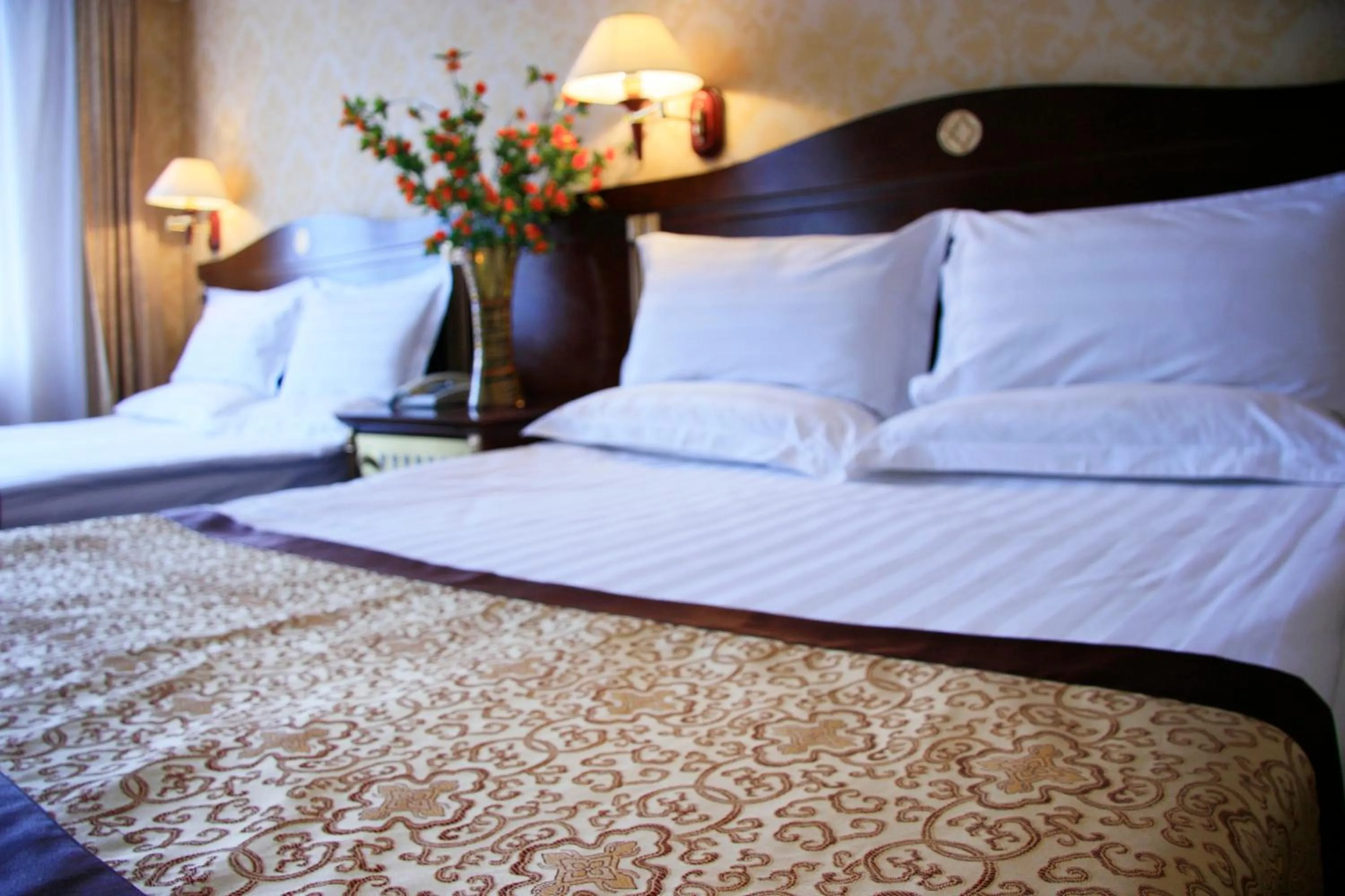 Bed in White House Hotel