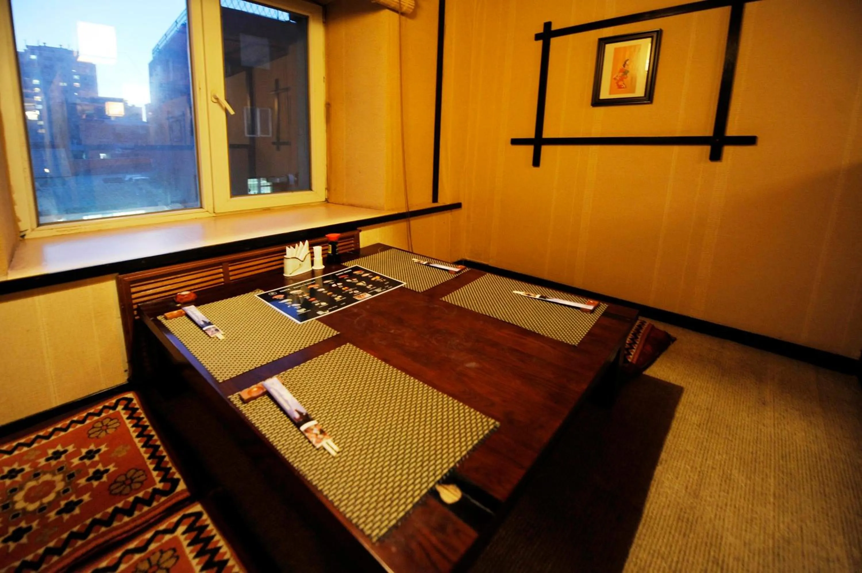 Coffee/tea facilities in White House Hotel