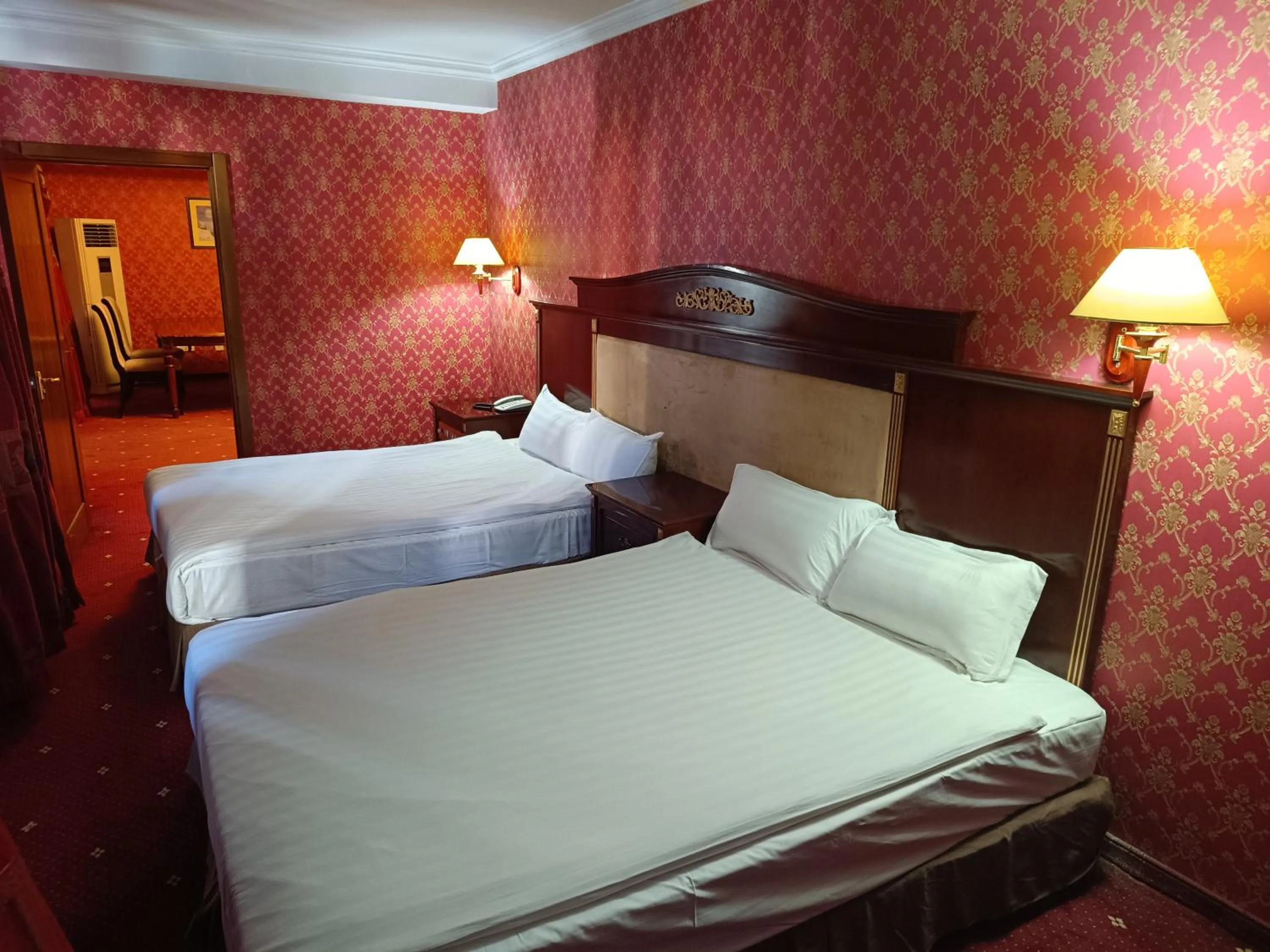 Bed in White House Hotel