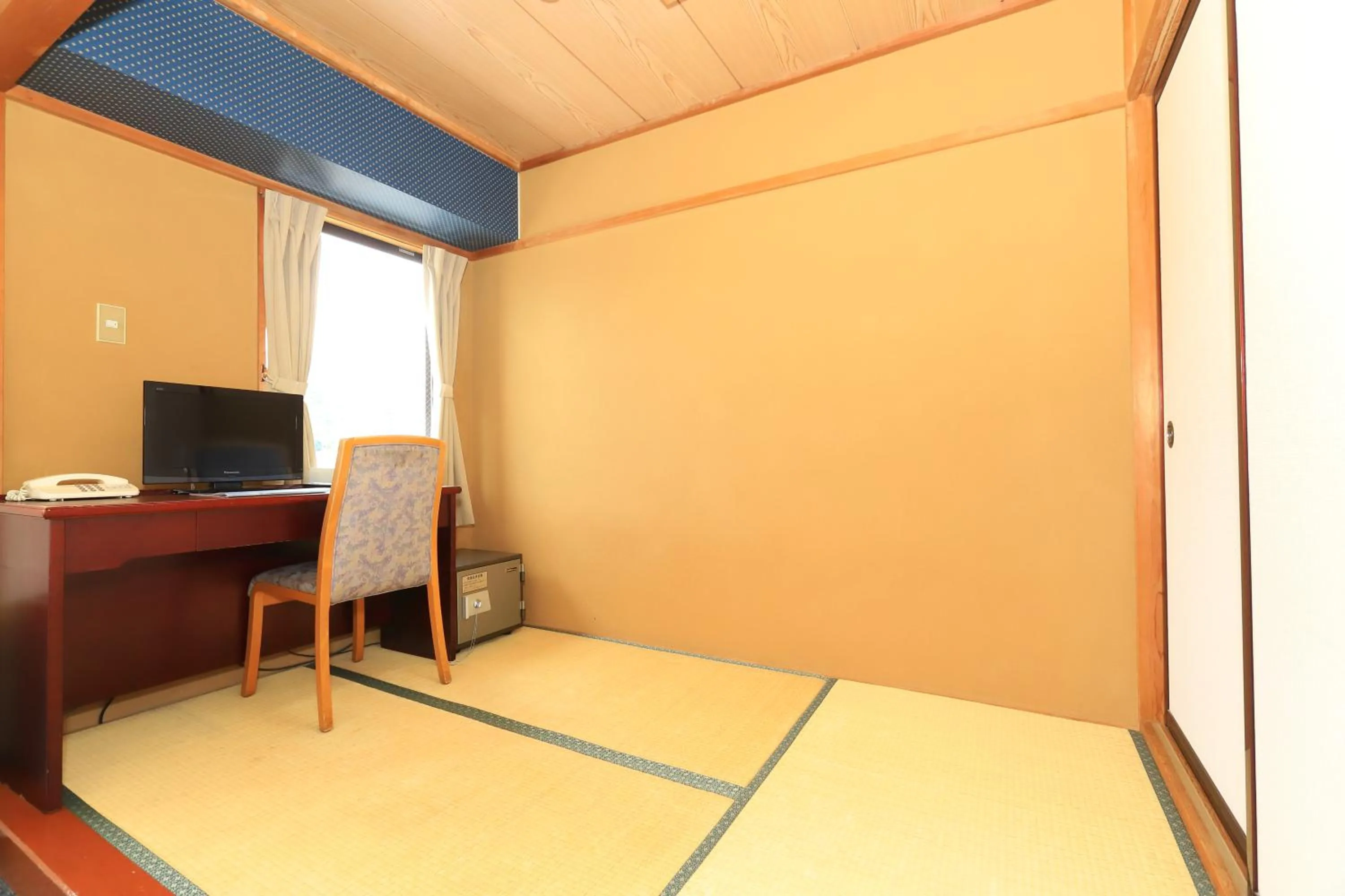 Photo of the whole room in Shiki-no-Yado Fujisan