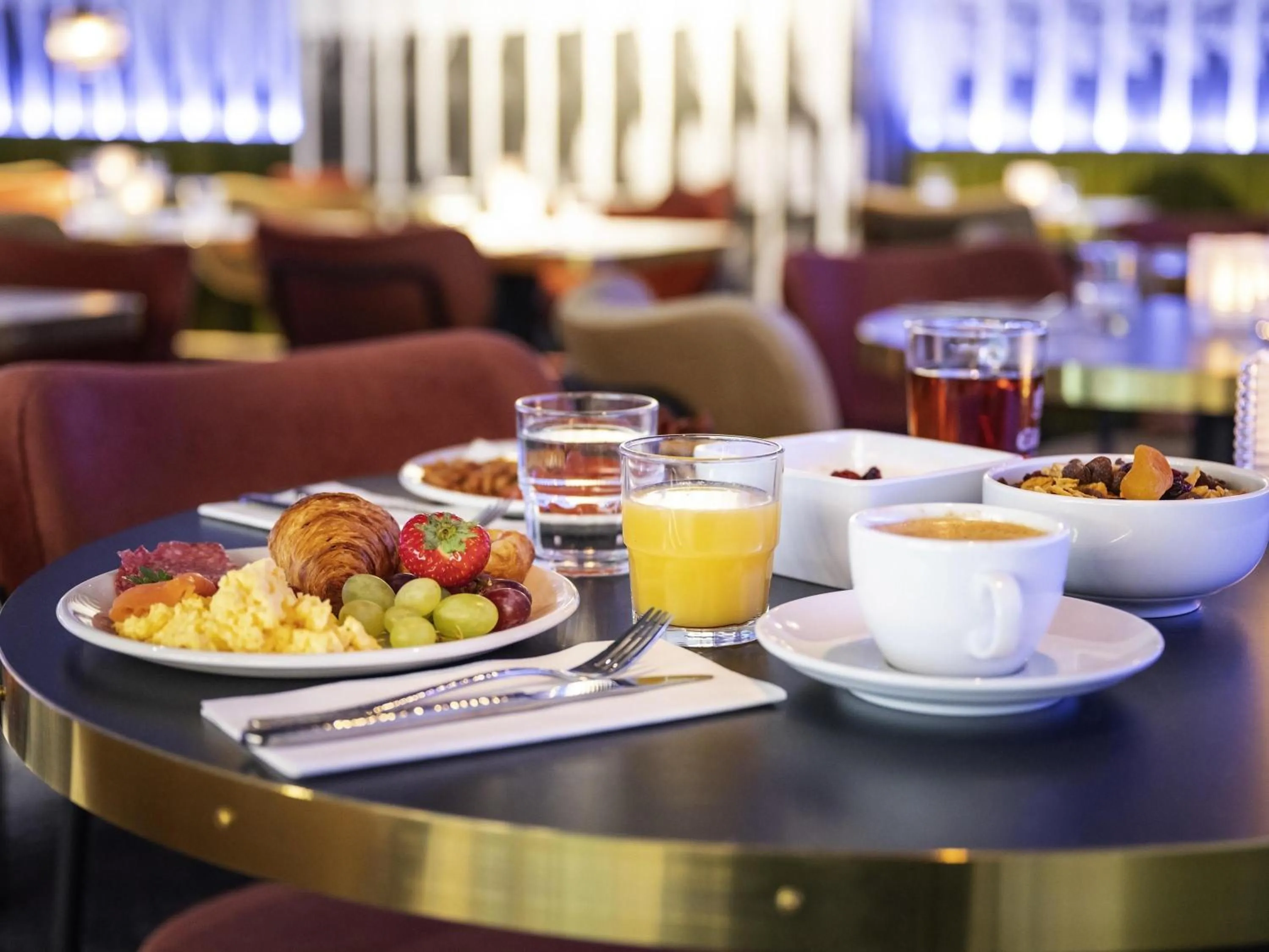 Breakfast in Mercure Amsterdam North Station