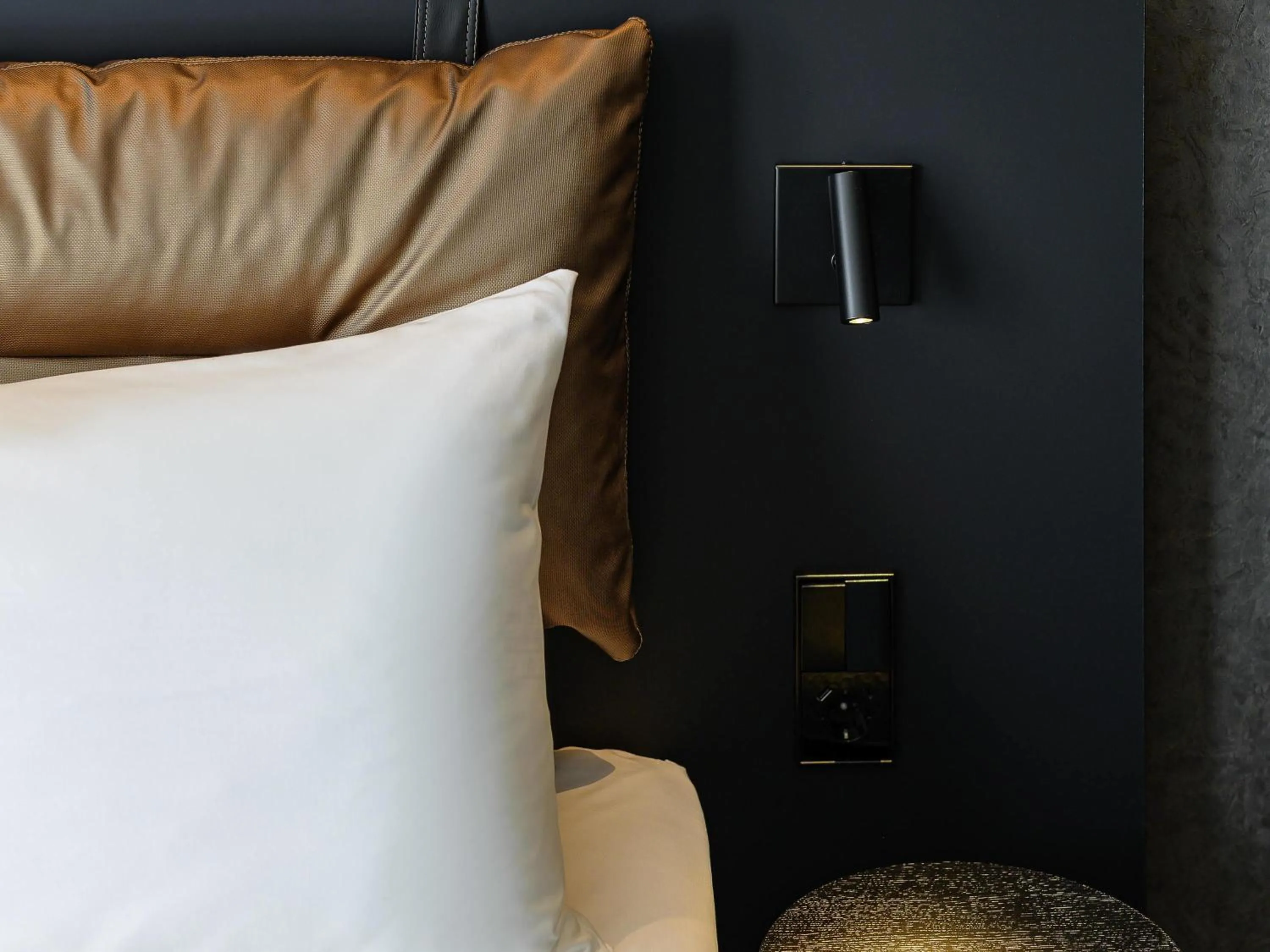 Bedroom, Bed in ibis Styles Friedrichshafen