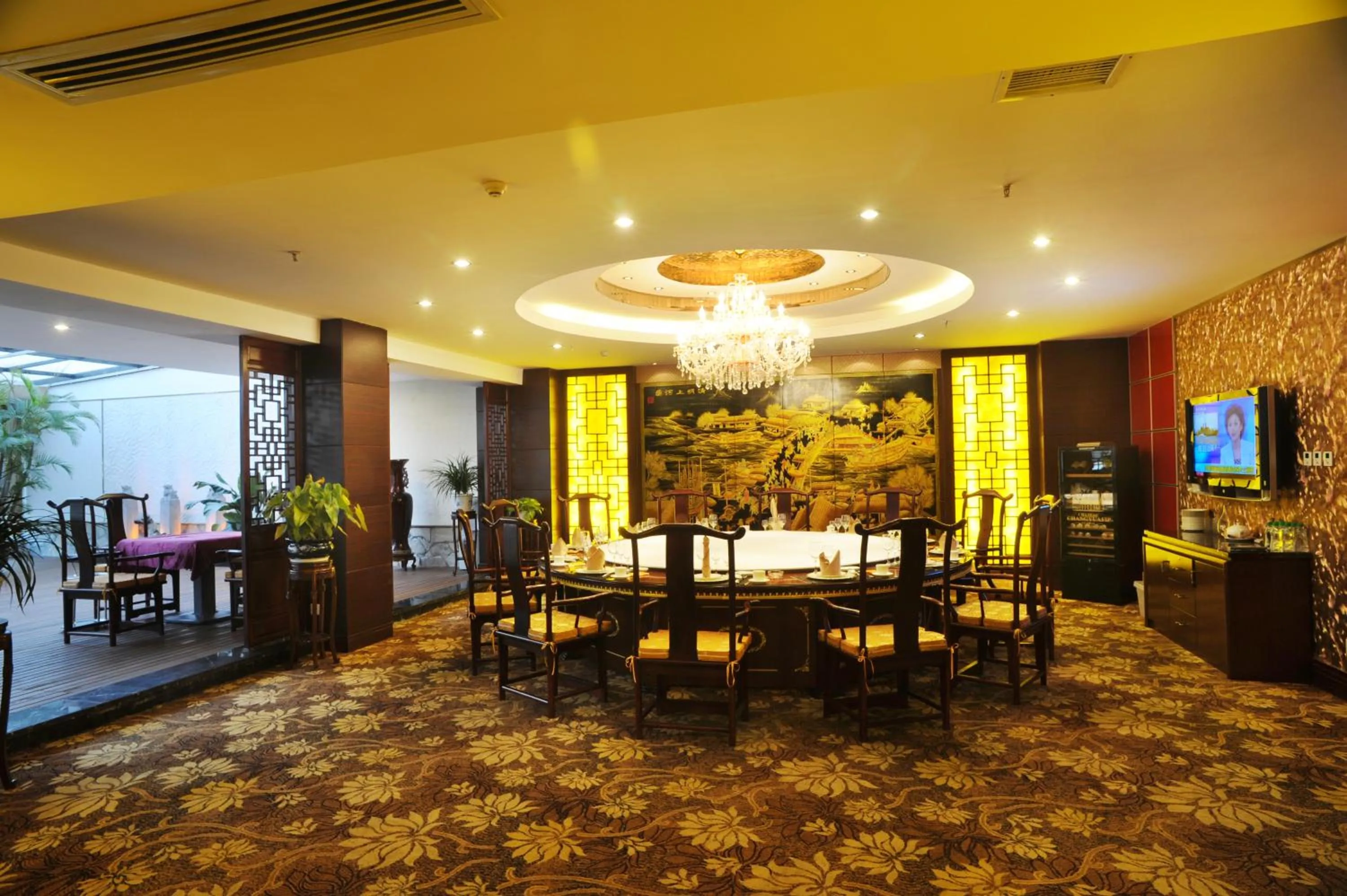 Restaurant/Places to Eat in Asia Hotel Yantai