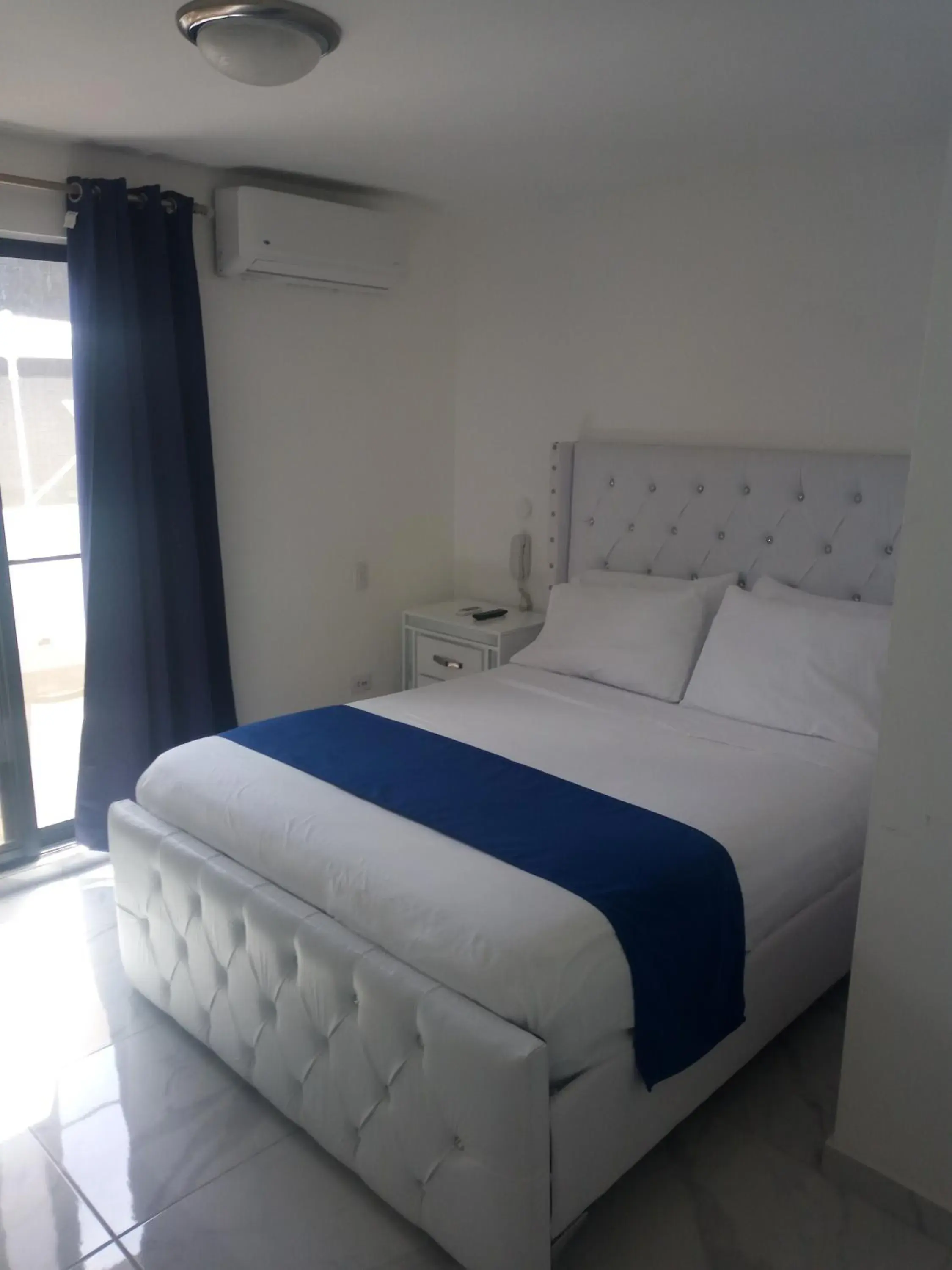 Superior Queen Room - single occupancy in Hotel Señorial Superior Queen Room - single occupancy in Hotel Señorial