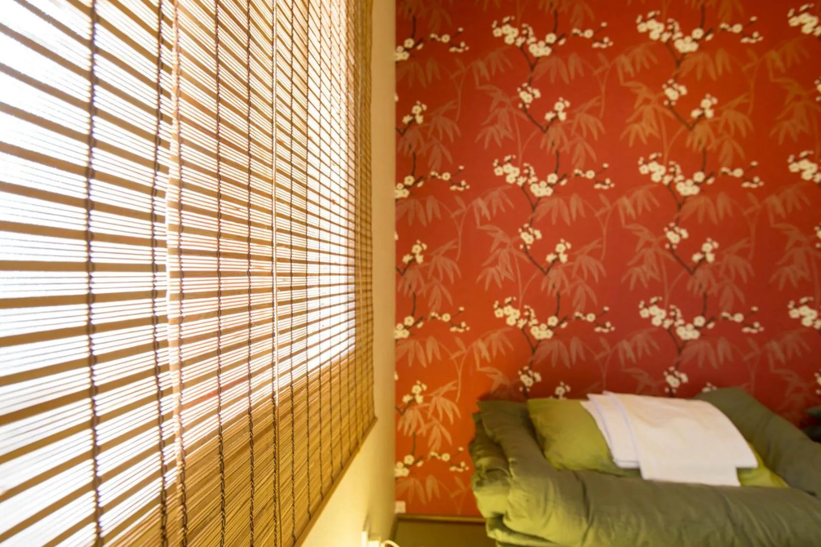 Decorative detail, Bed in Osaka Guest House U-En