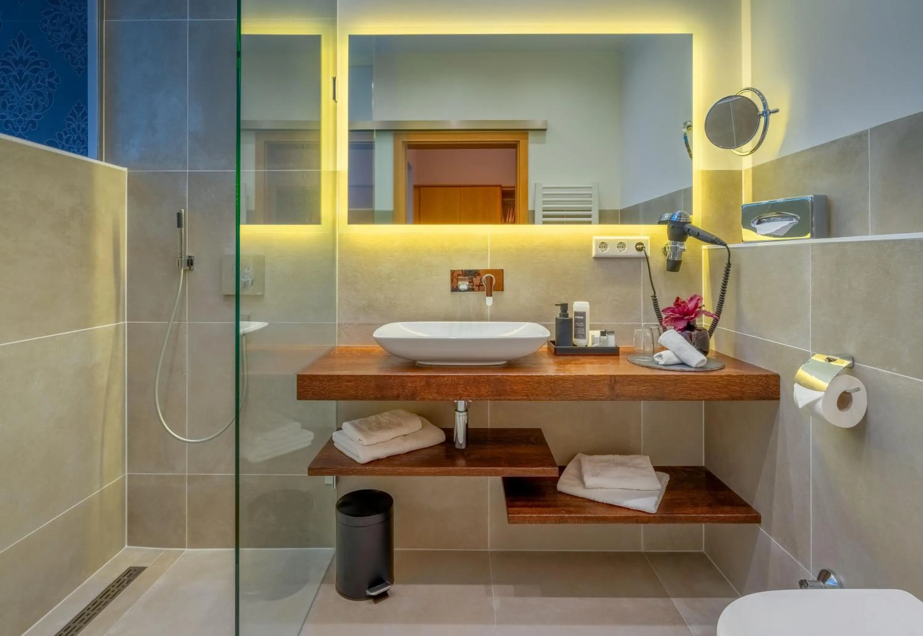 Bathroom in Krone am Park - Gästehaus des Hotel Krone