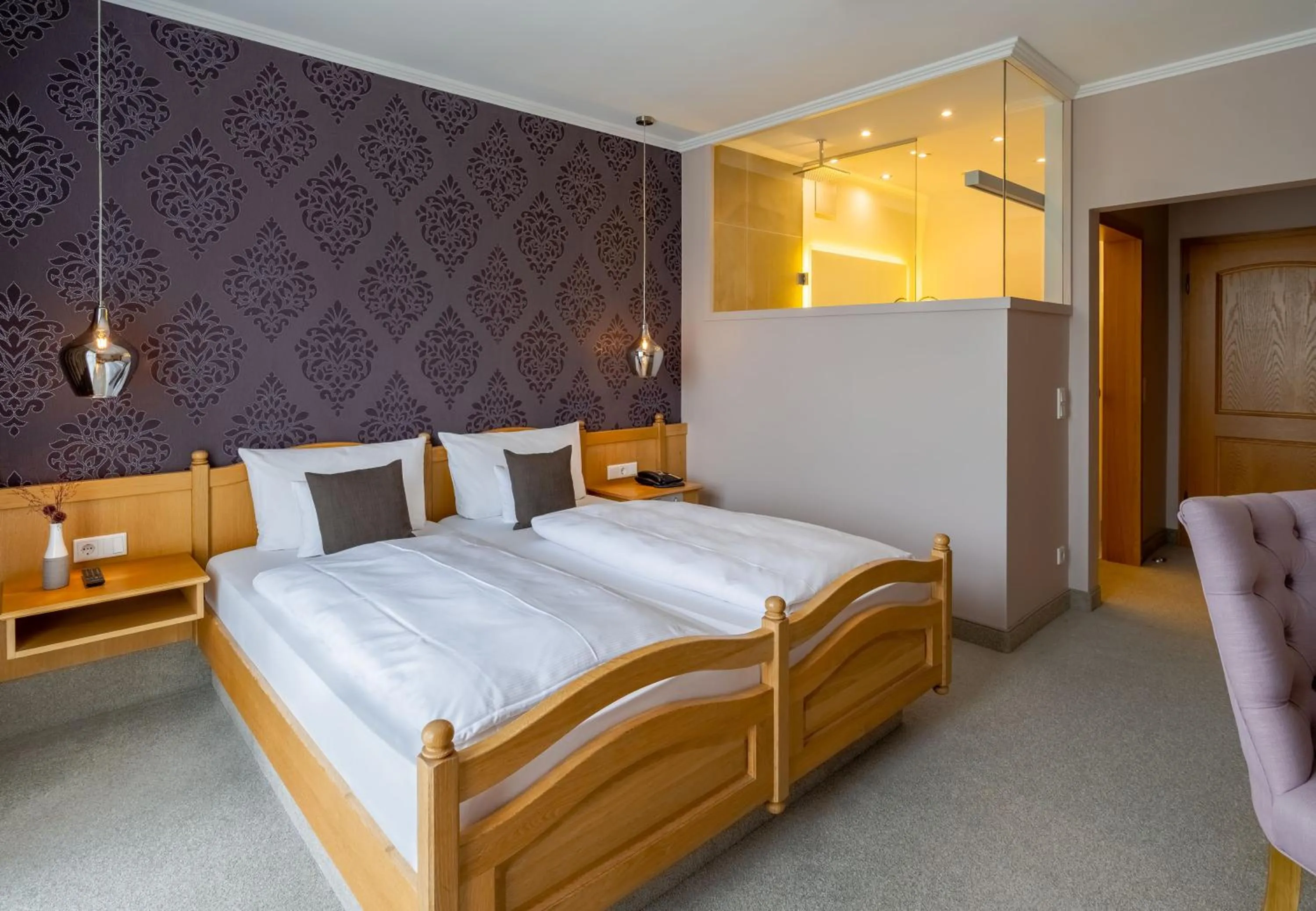 Bed in Krone am Park - Gästehaus des Hotel Krone