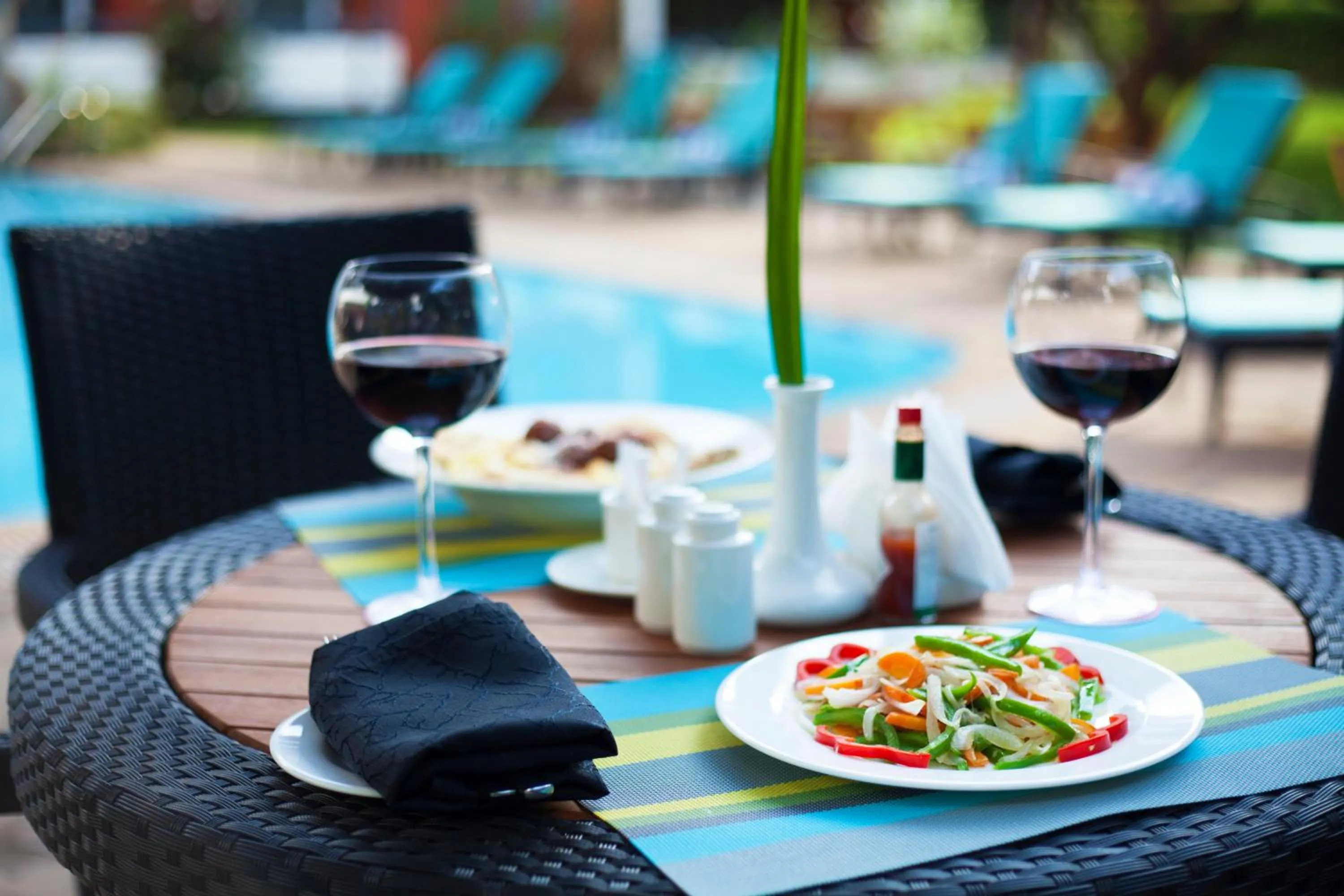 Food and drinks in Heri Heights Hotel Apartments, SureStay Collection by Best Western