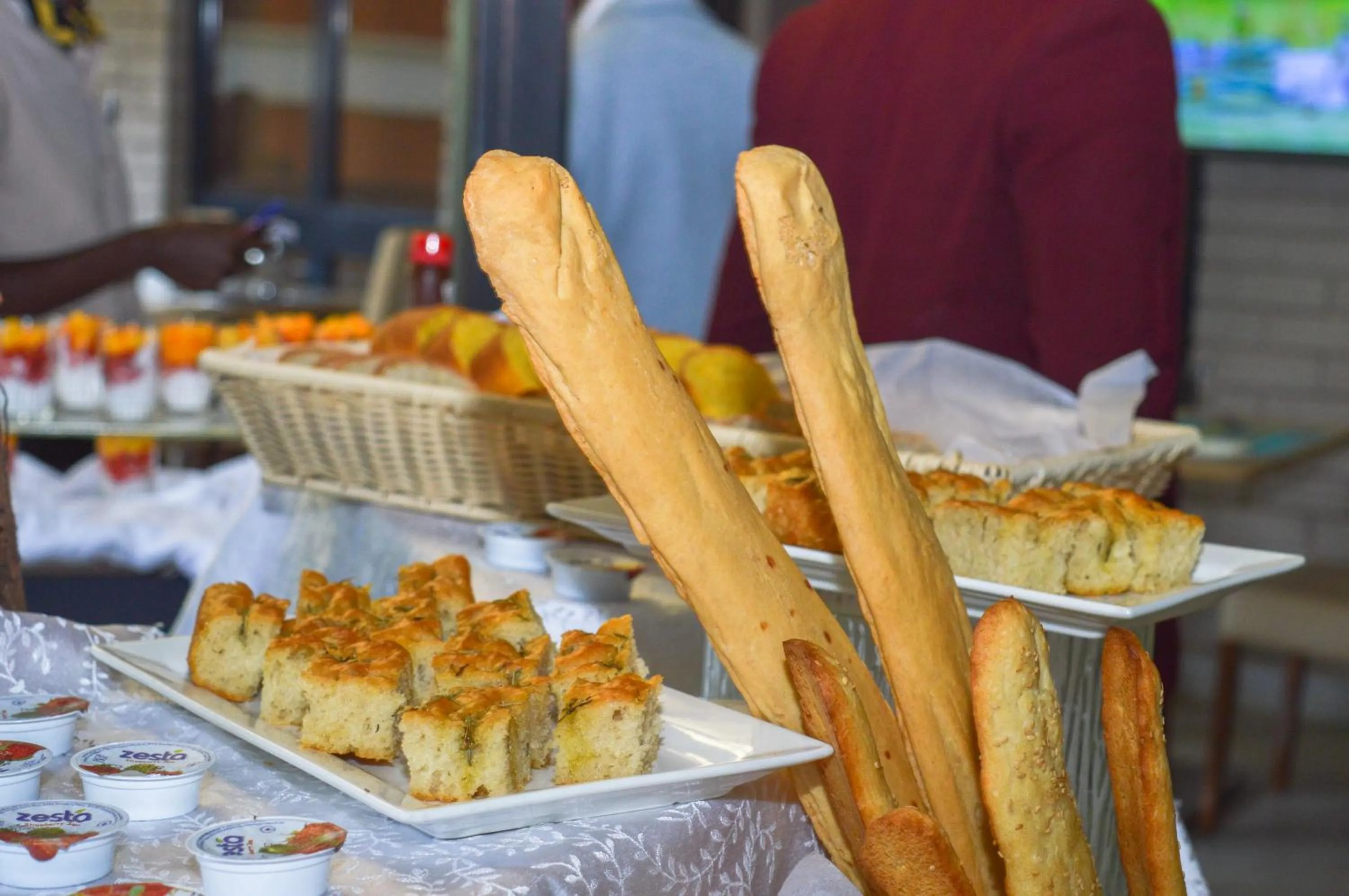 Restaurant/places to eat in Heri Heights Hotel Apartments, SureStay Collection by Best Western