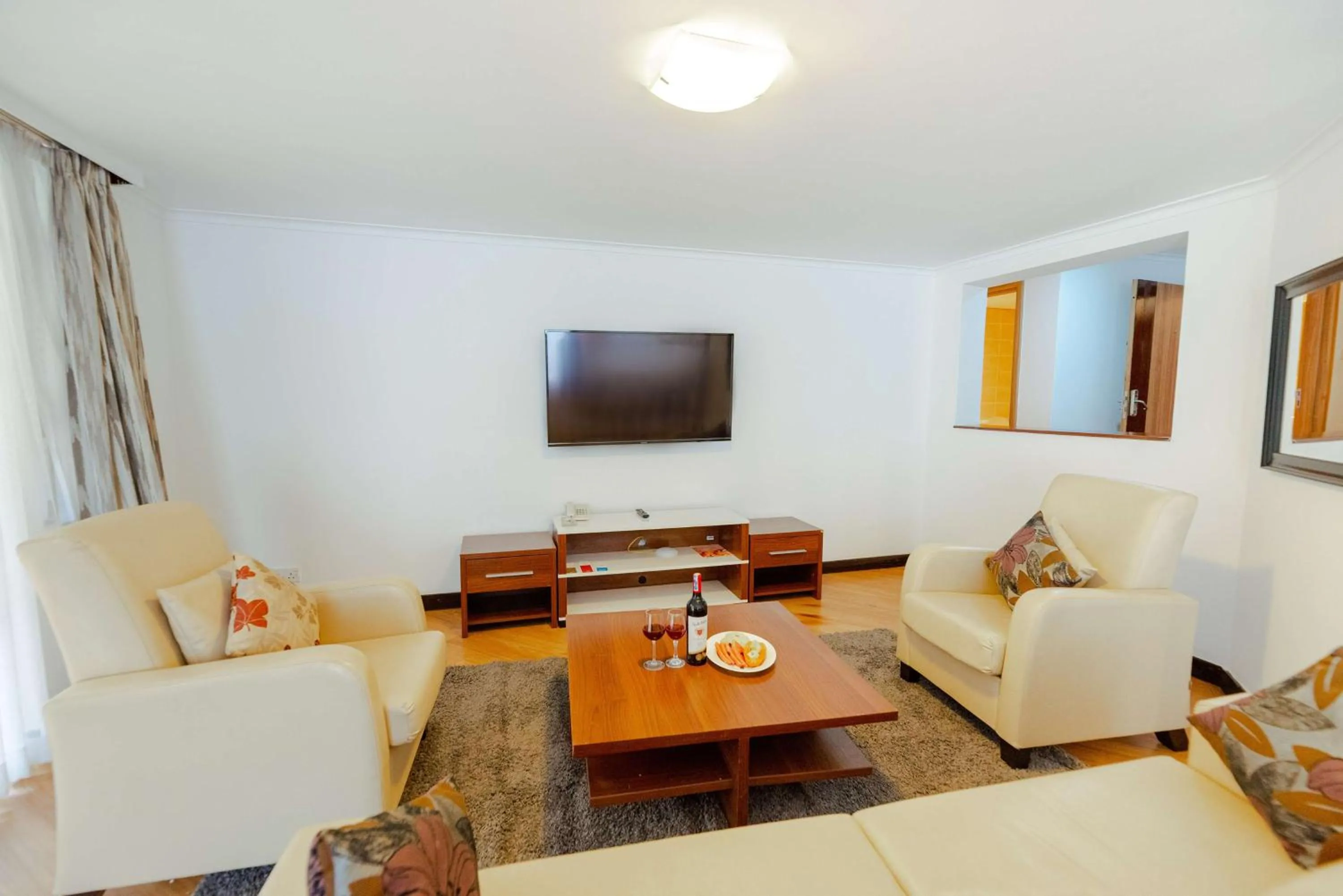 Bedroom in Heri Heights Hotel Apartments, SureStay Collection by Best Western