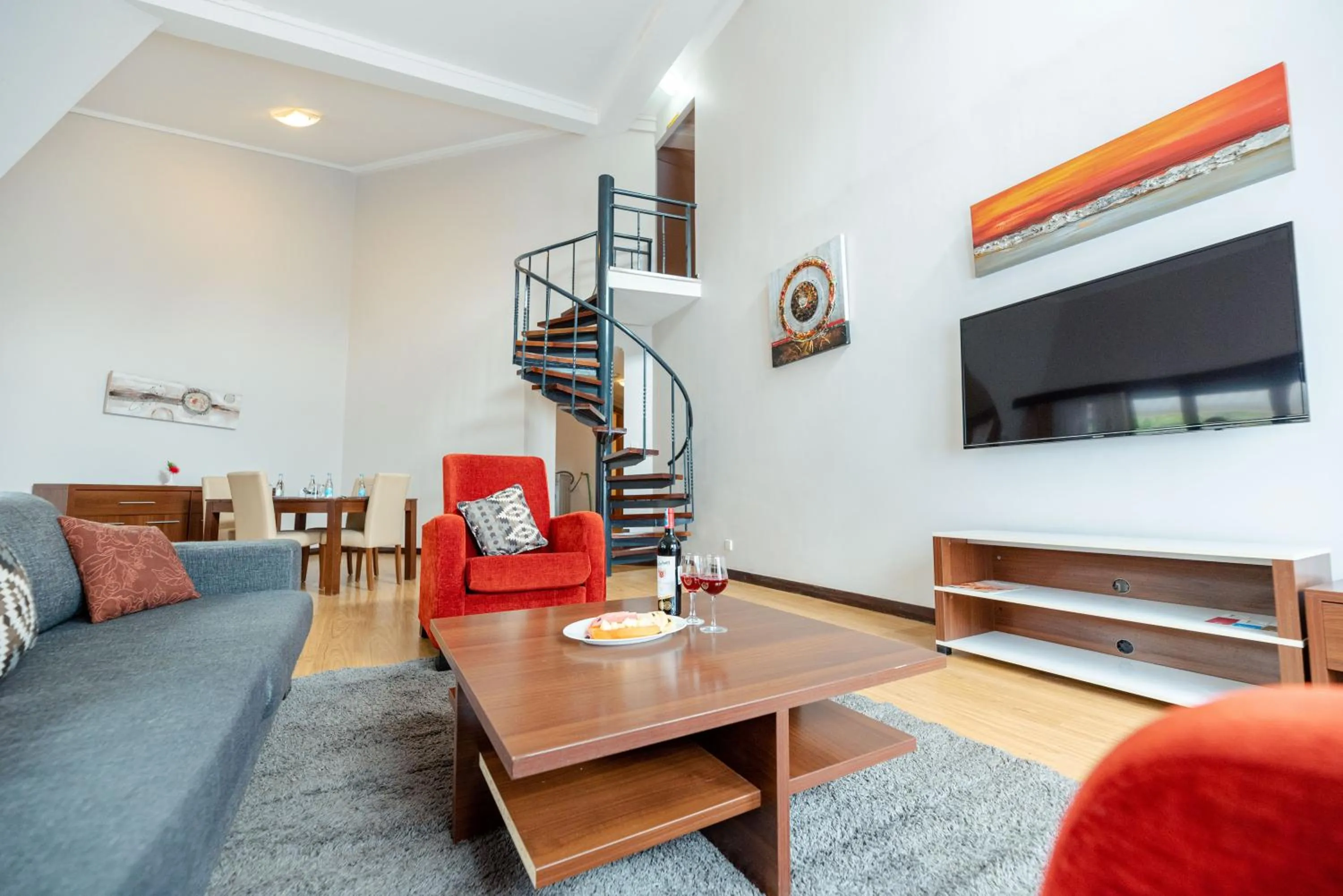 Seating area in Heri Heights Hotel Apartments, SureStay Collection by Best Western