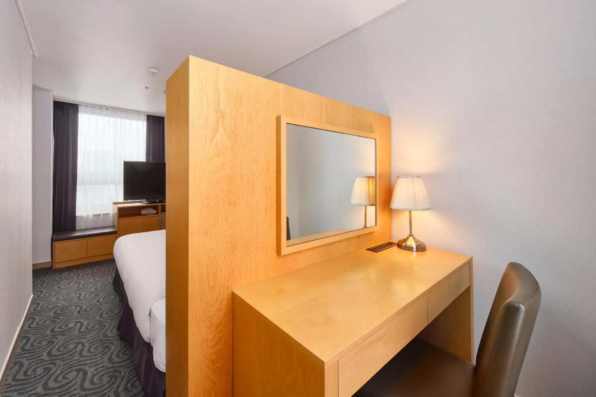 Property building, Bed in Hotel Atrium Jongno